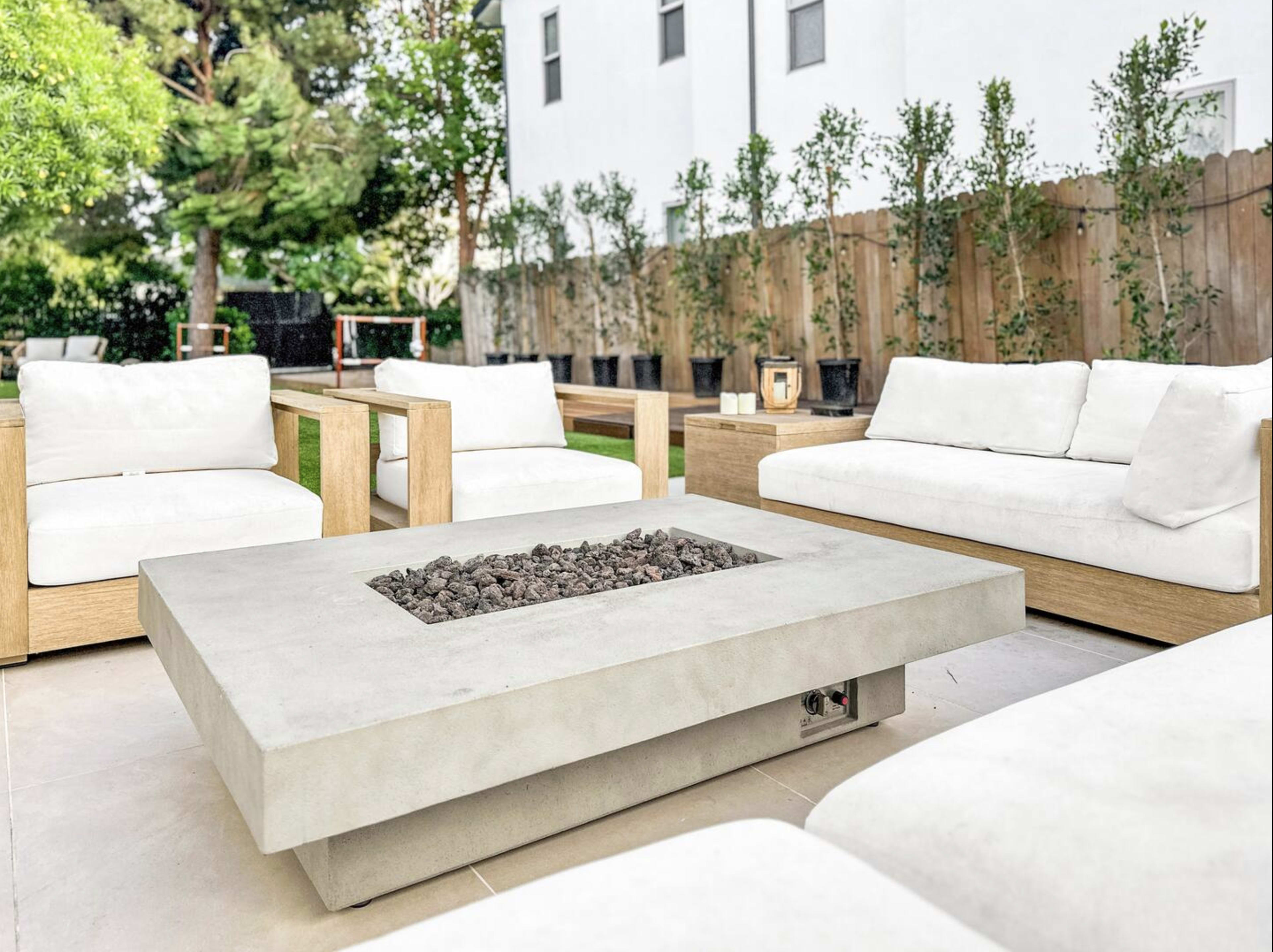 HUGE Yard in Marina Del Rey/Venice Image in Venice, Marina del Rey, CA