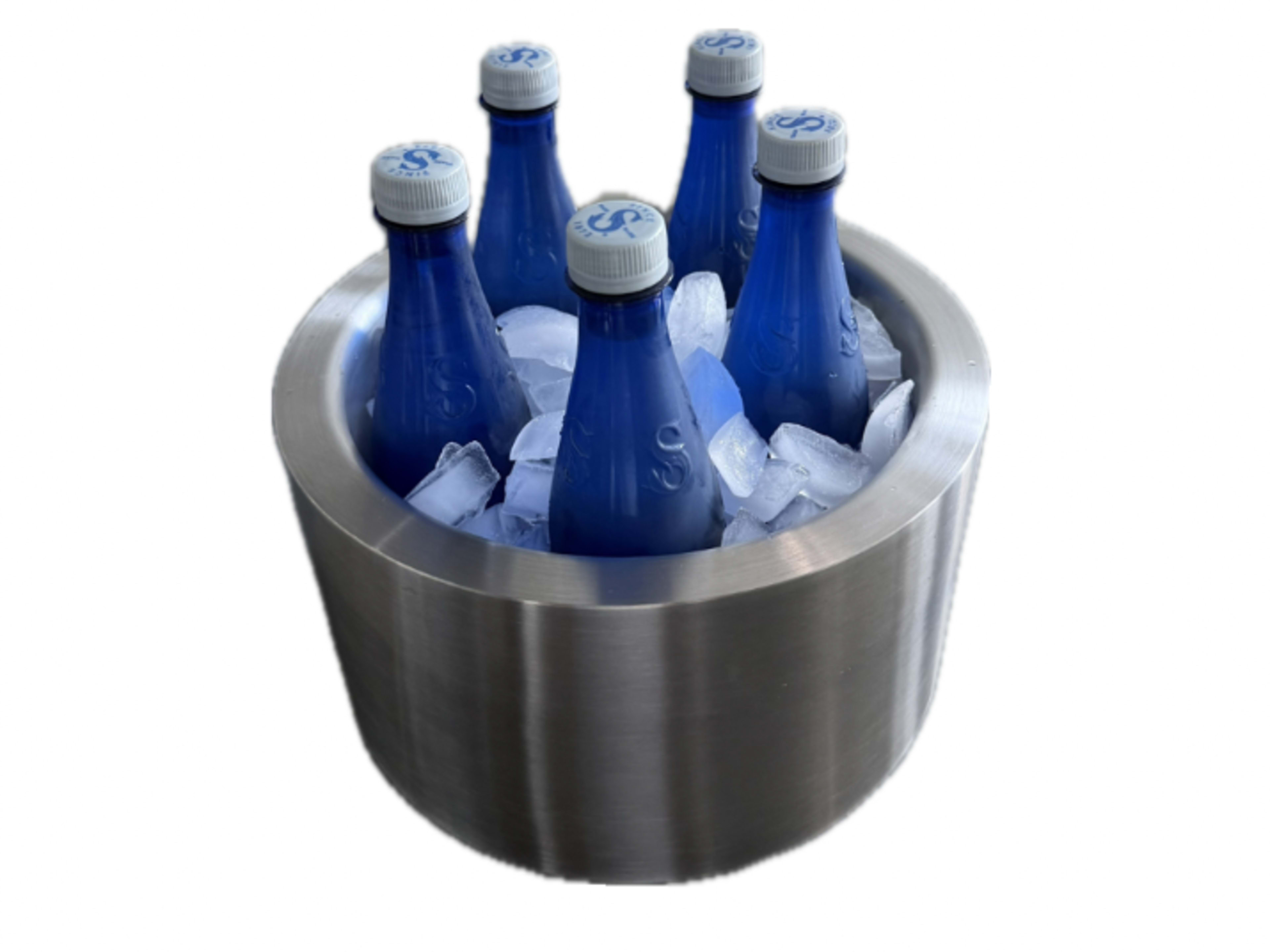 Ice cold Bucket of water / Saratoga 5 count 