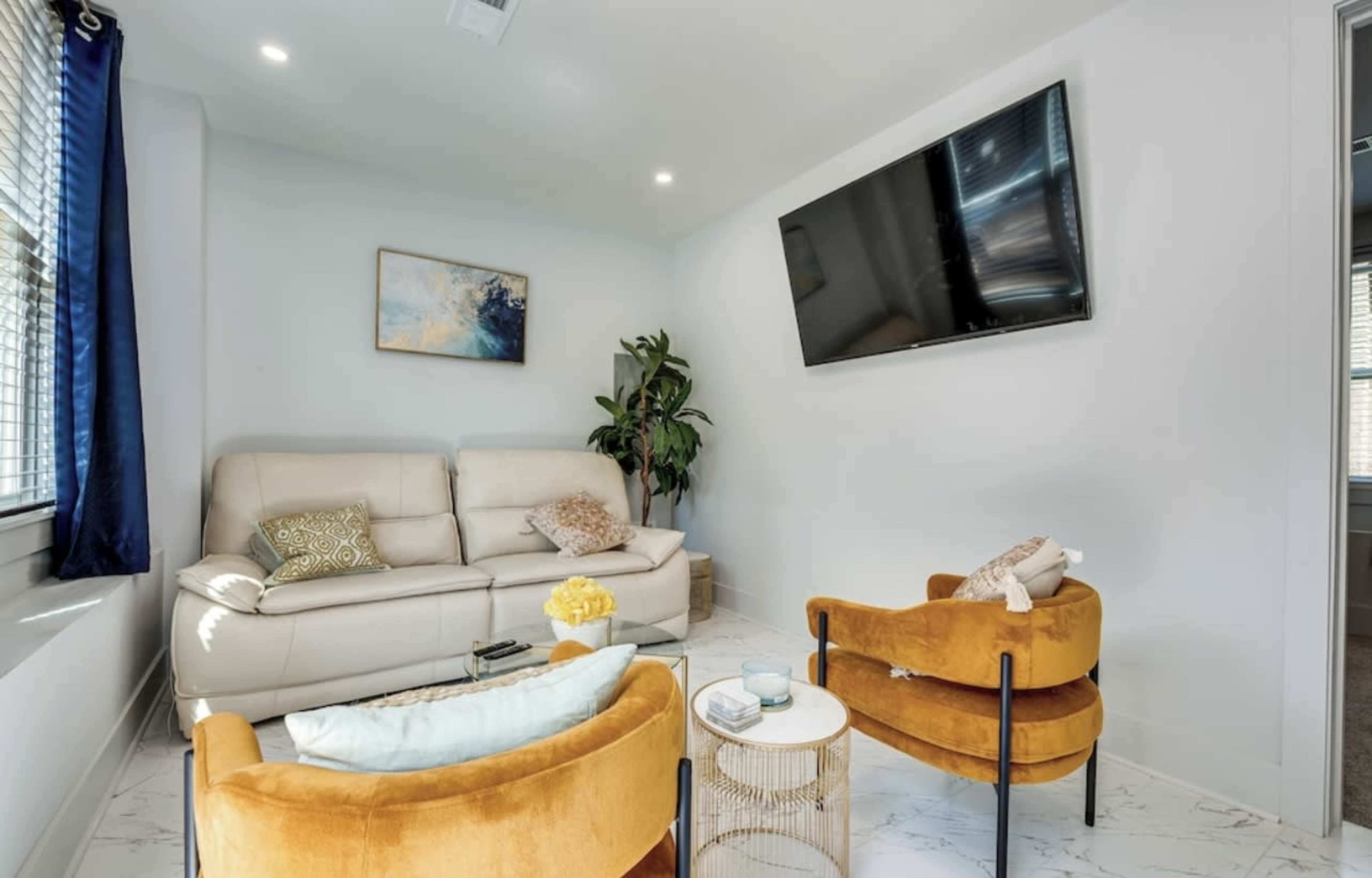 Luxury Modern Urban Retreat. Image in Lakewood Heights, Atlanta, GA