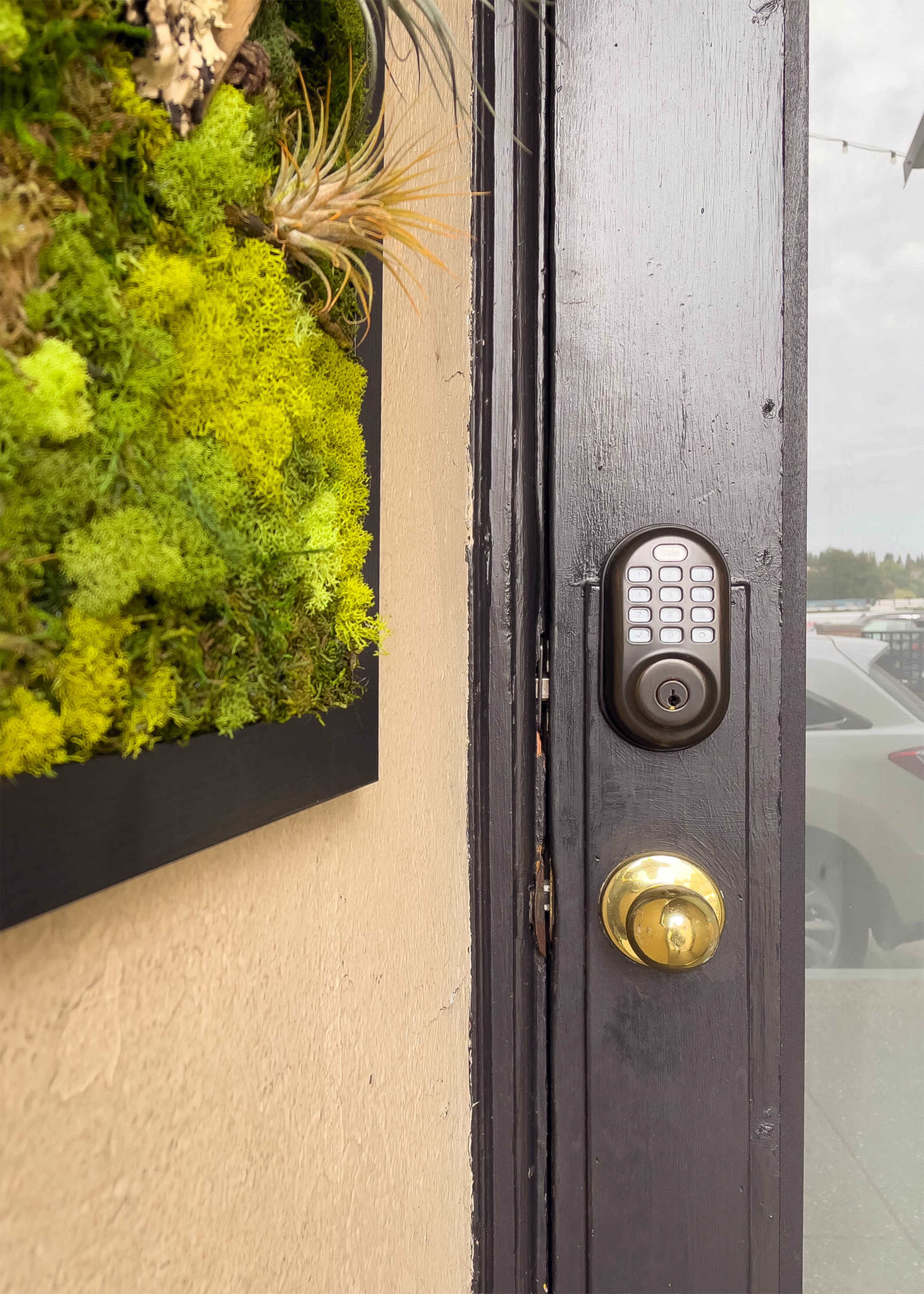 Stylish meeting and entertaining venue with touchscreen videoconferencing in the heart of historic Folsom. Image in Folsom, Folsom, CA