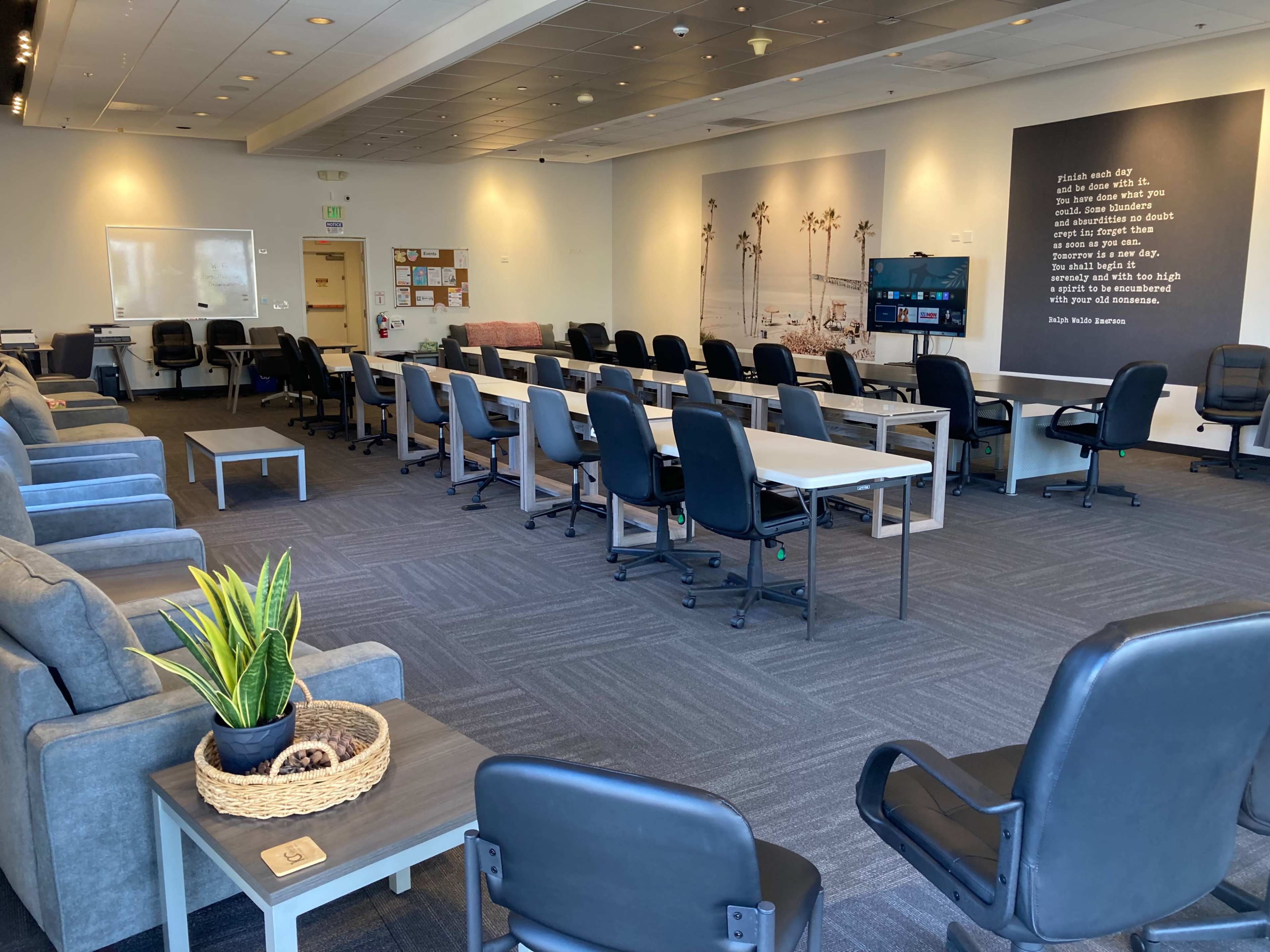 Bright + Modern Long Beach Venue for Meetings, Classes, Offsites & Celebrations Image in Signal Hill, Signal Hill, CA
