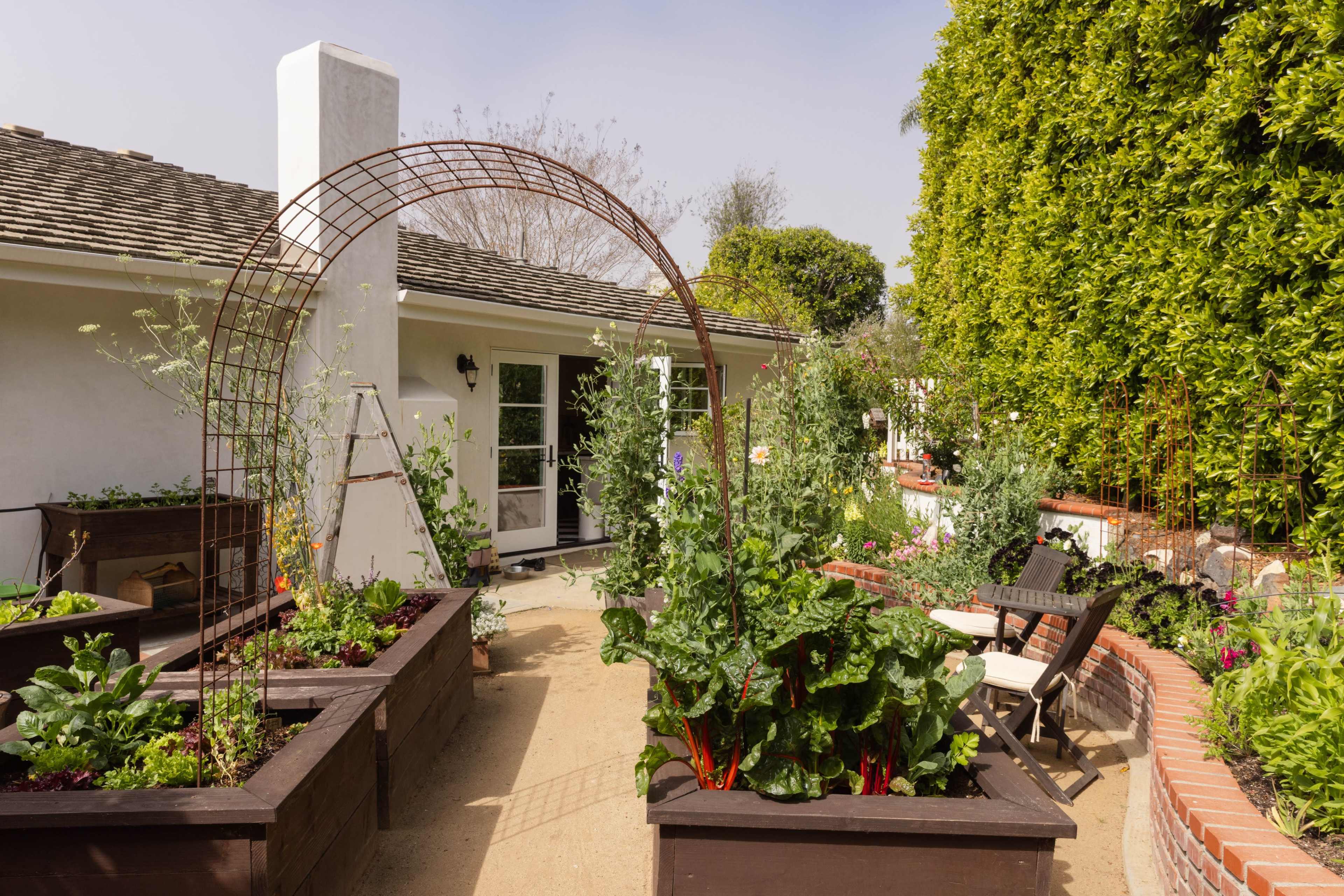 Cottage Garden Image in Huntington Beach, Huntington Beach, CA