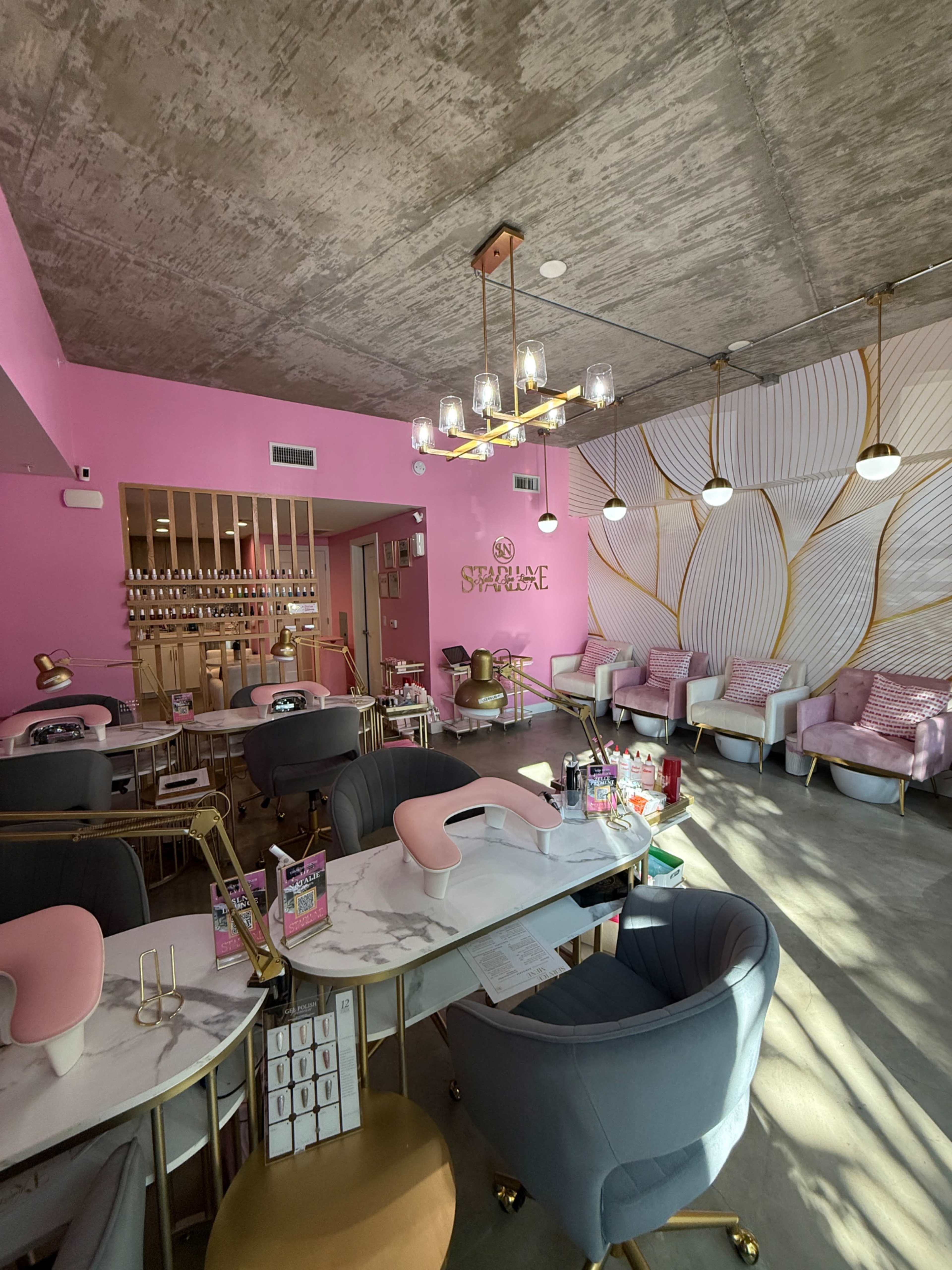 Luxury Nail Salon Venue – Perfect for Photoshoots, Events & Filming With An Elegant Backdrop! Image in Central LA, Los Angeles, CA