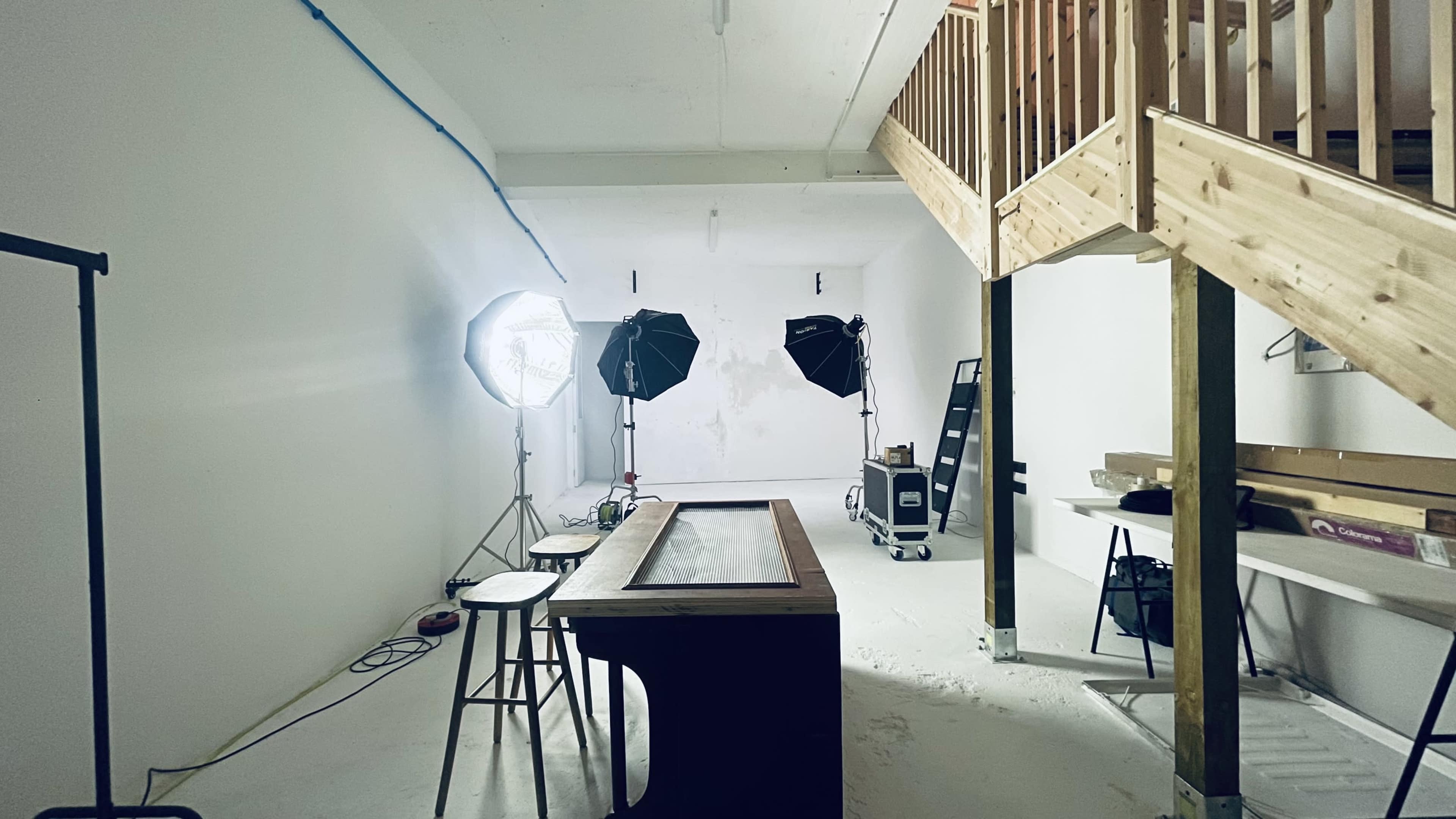 520 sq ft blackout photographic studio on Hackney road Image in London, London, ENG