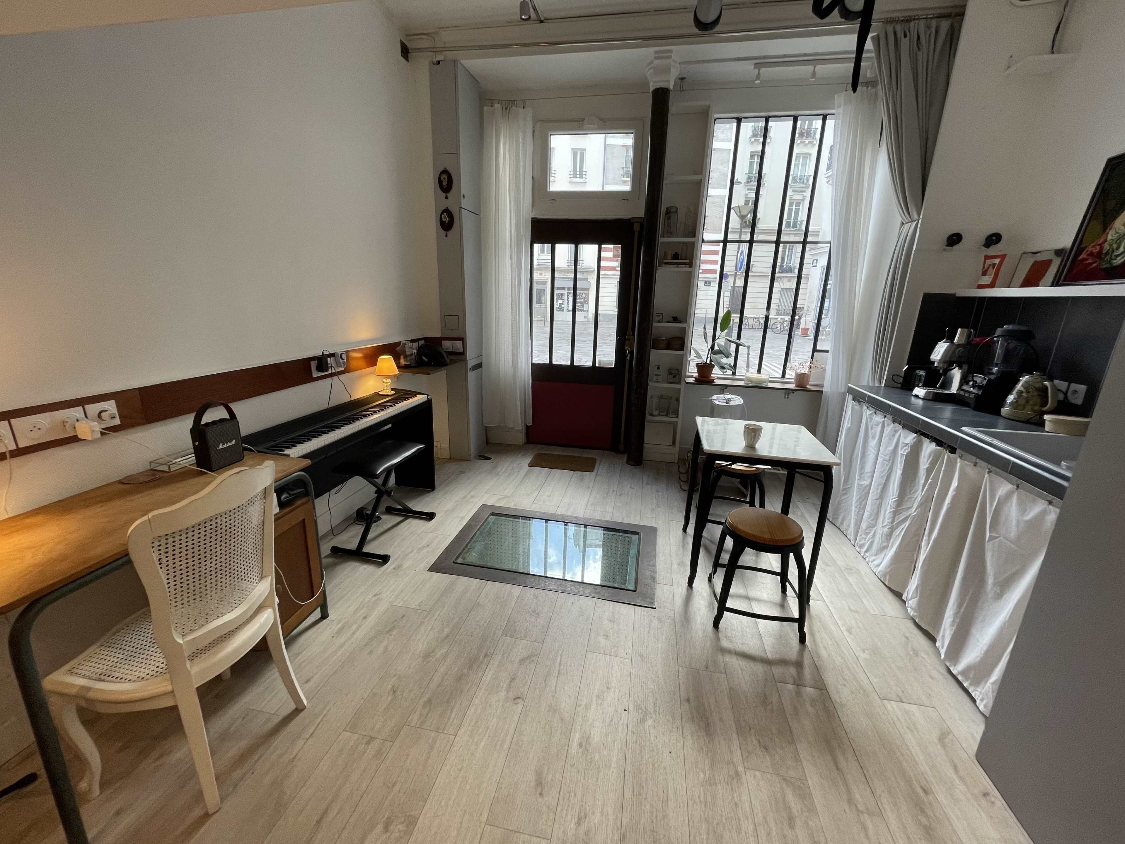 Bright, Charming, Flexible Atelier Space Image in Charonne, Paris