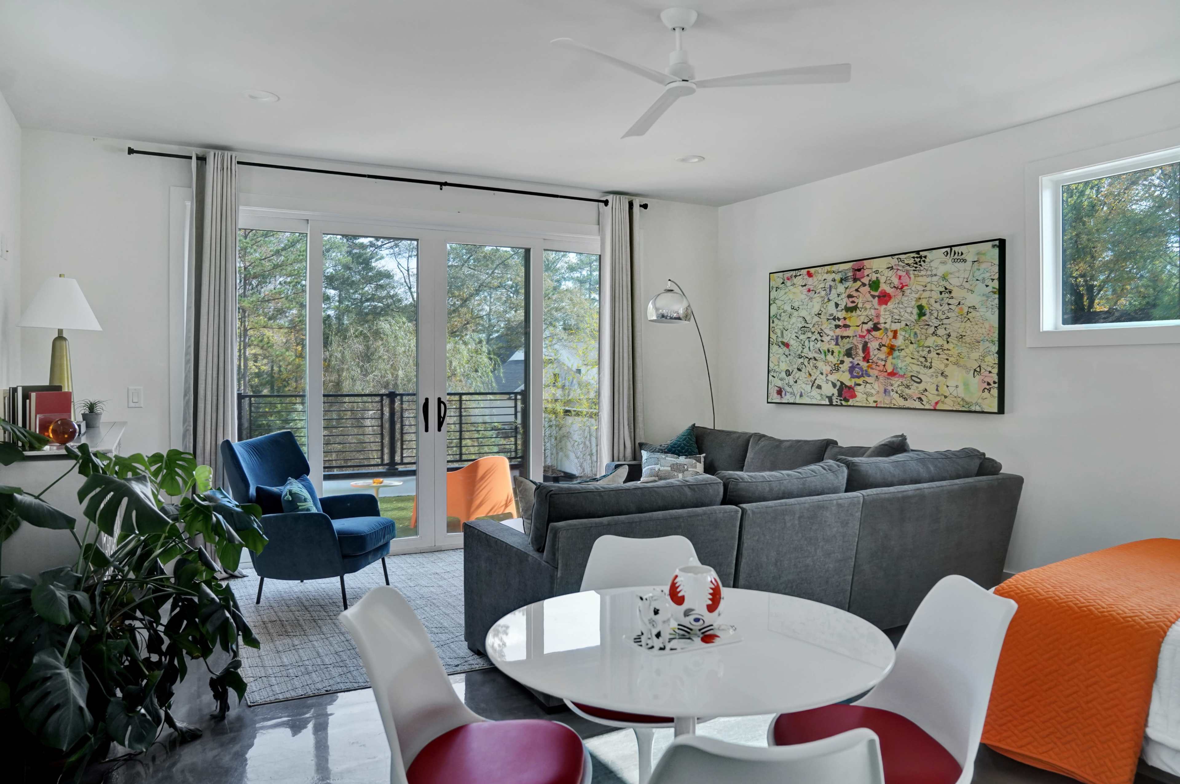 Luxury Modern Home with Pool Image in Woodstock, Woodstock, GA