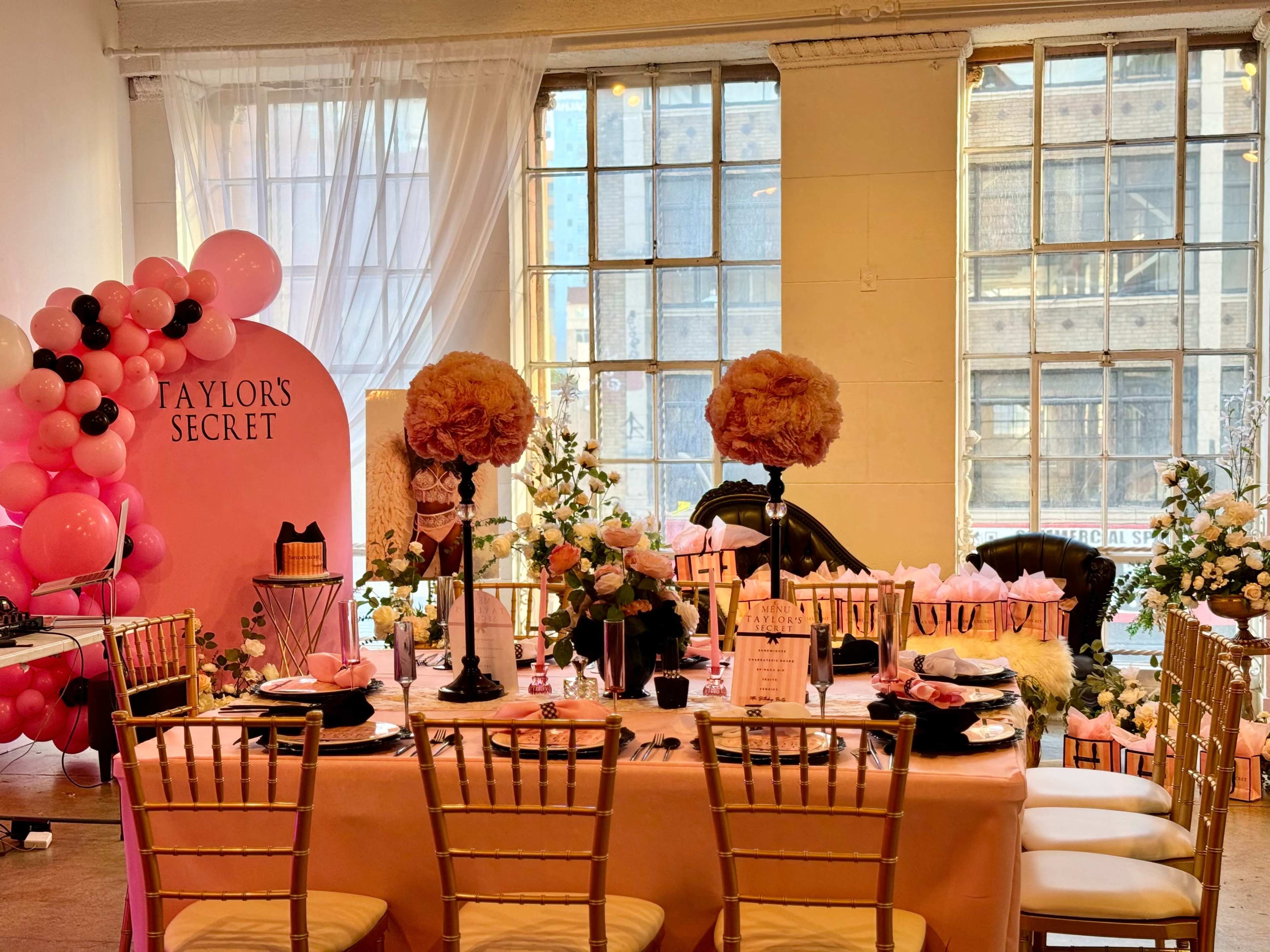 Downtown High End Loft with High Ceilings for Micro Weddings, Bridal Showers, Baby Showers, Intimate Gatherings, Birthday Parties and More! Image in Central LA, Los Angeles, CA