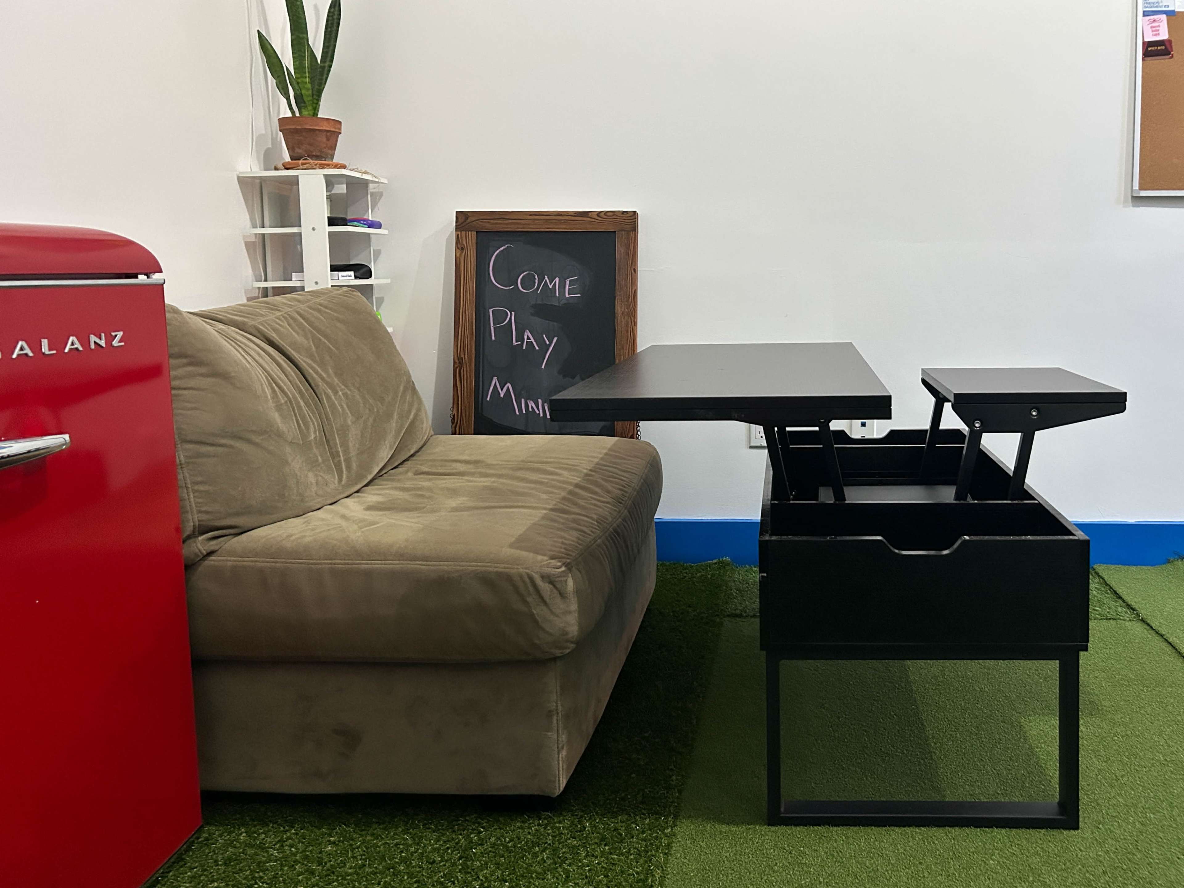 The Putt-Putt Private Office | East Williamsburg Team Off-site and Creative Space Image in Bushwick, Brooklyn, NY