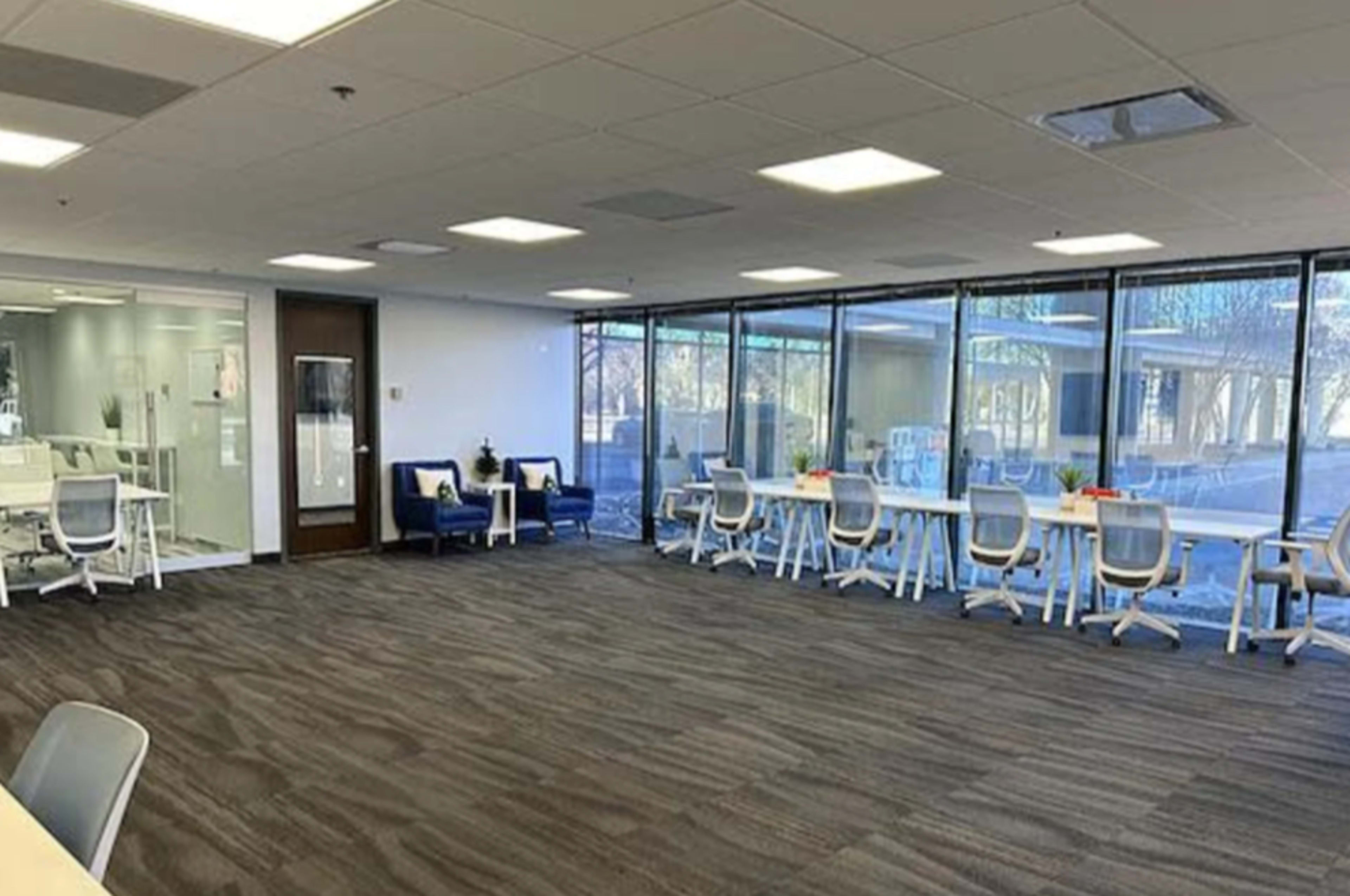 Open Layout Office with Conference Room Image in Clearwater, Clearwater, FL