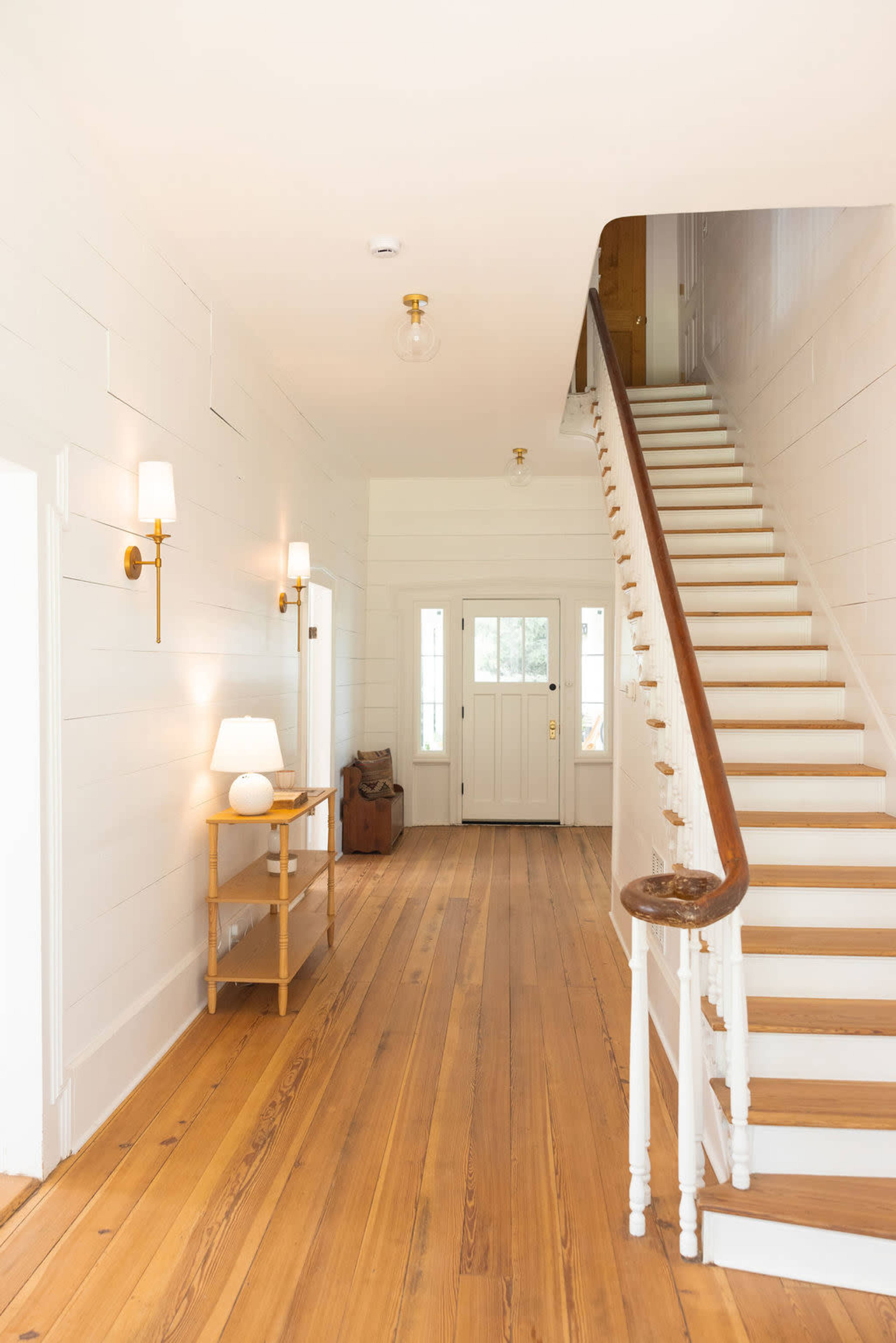 Historic Southern Farmhouse - Beautiful Natural Light & Picturesque Setting Image in , Senoia, GA