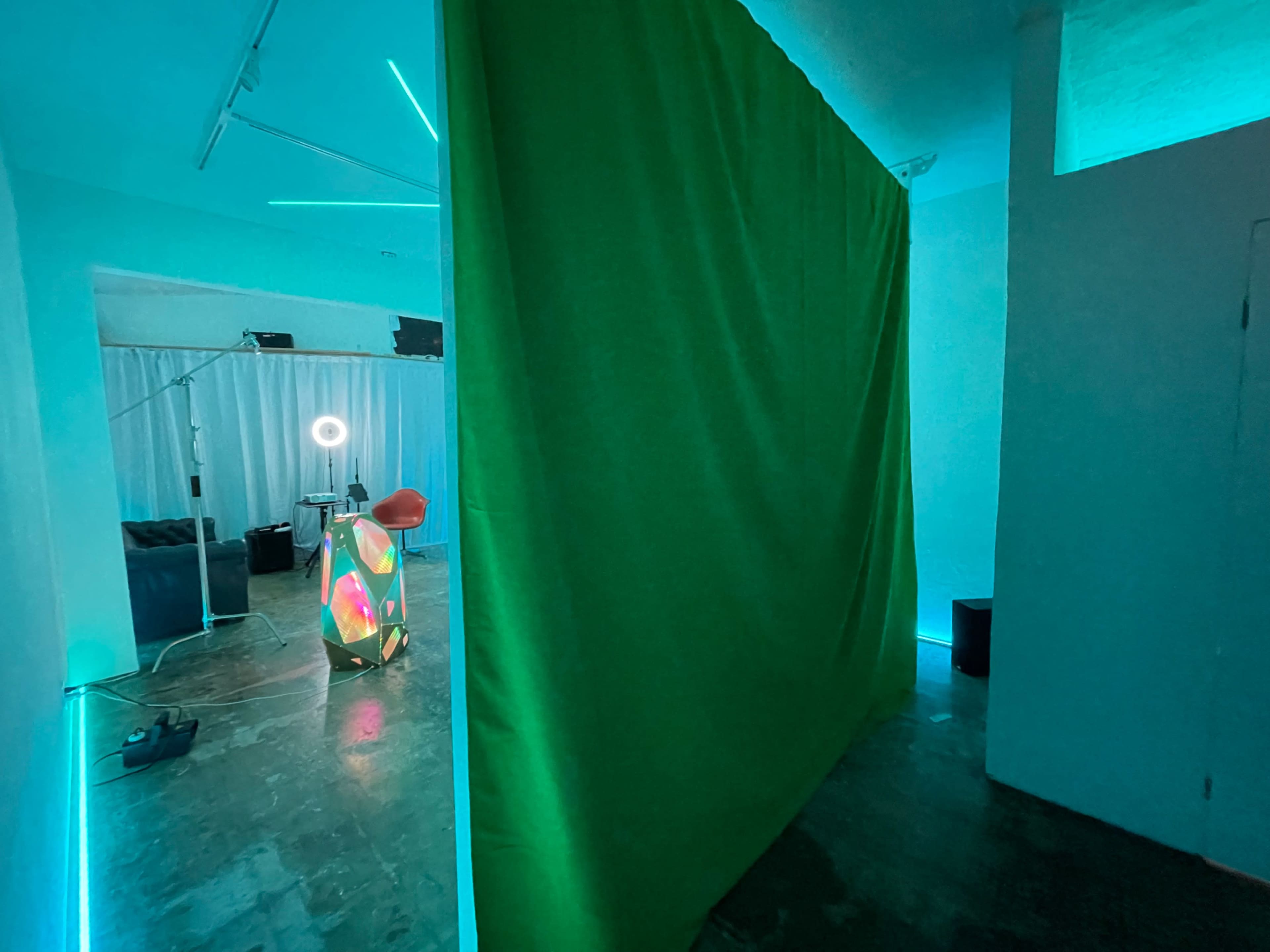 South Bay private studio with a rear yard for multiple use Image in Harbor, Wilmington, CA