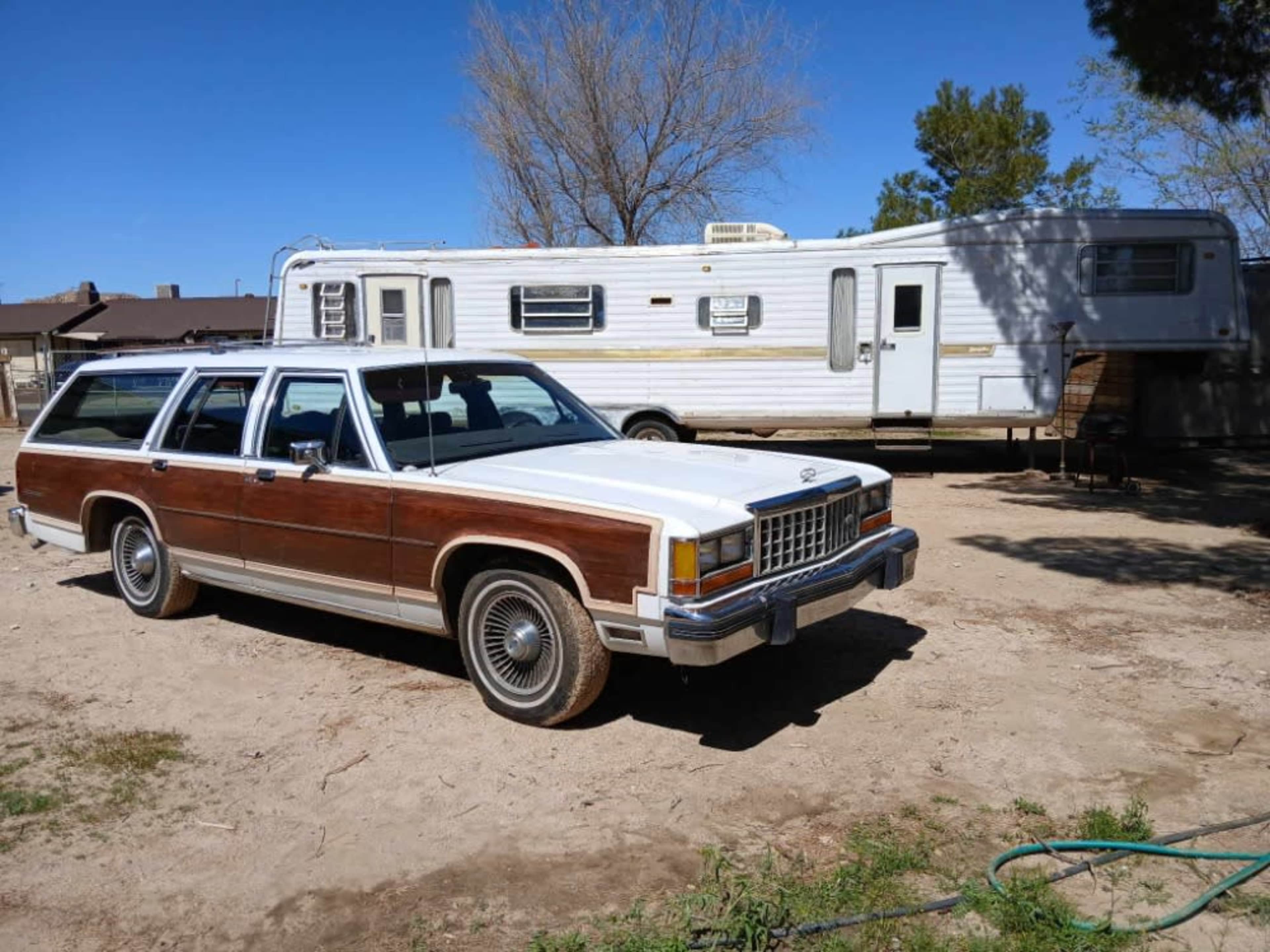 1986 Ford Country Squire