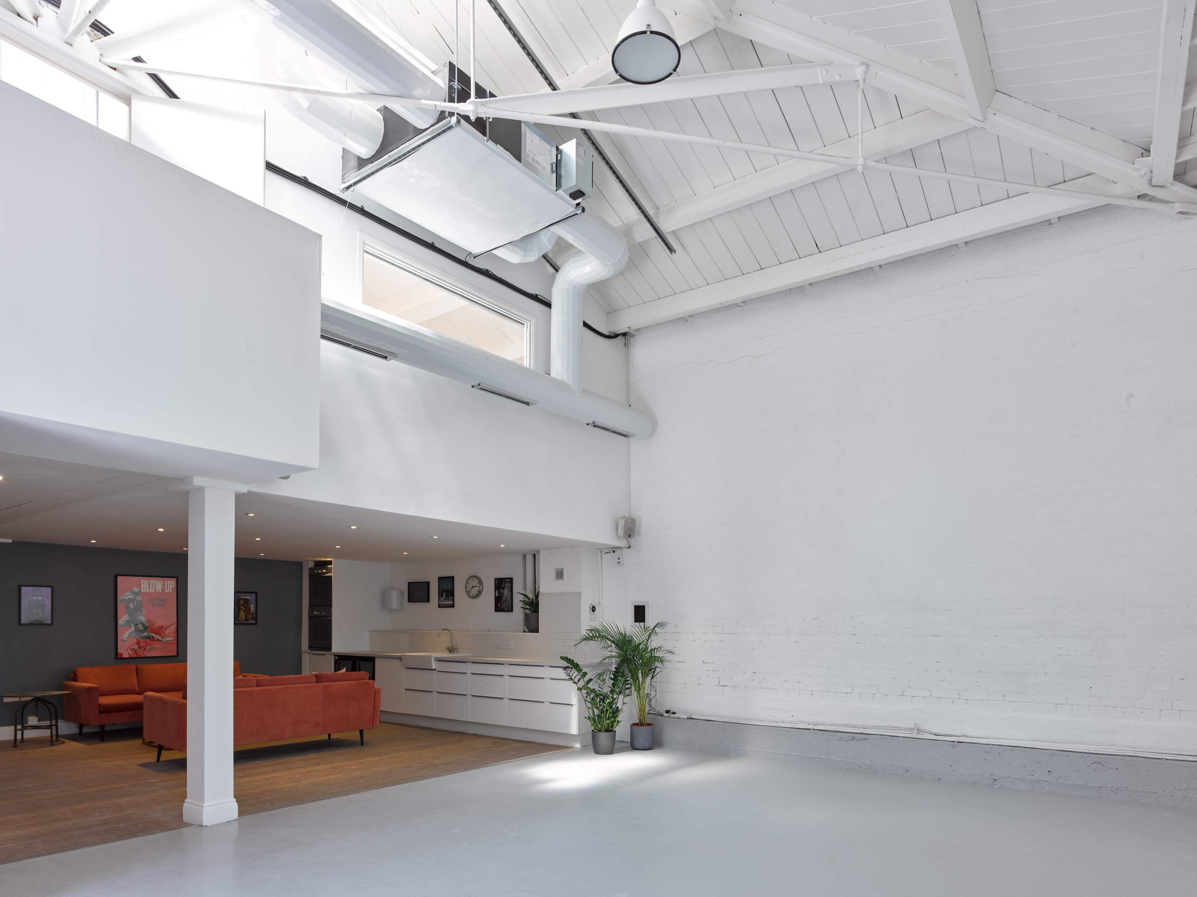 Urban Blank Canvas Event Space Image in London, London, ENG