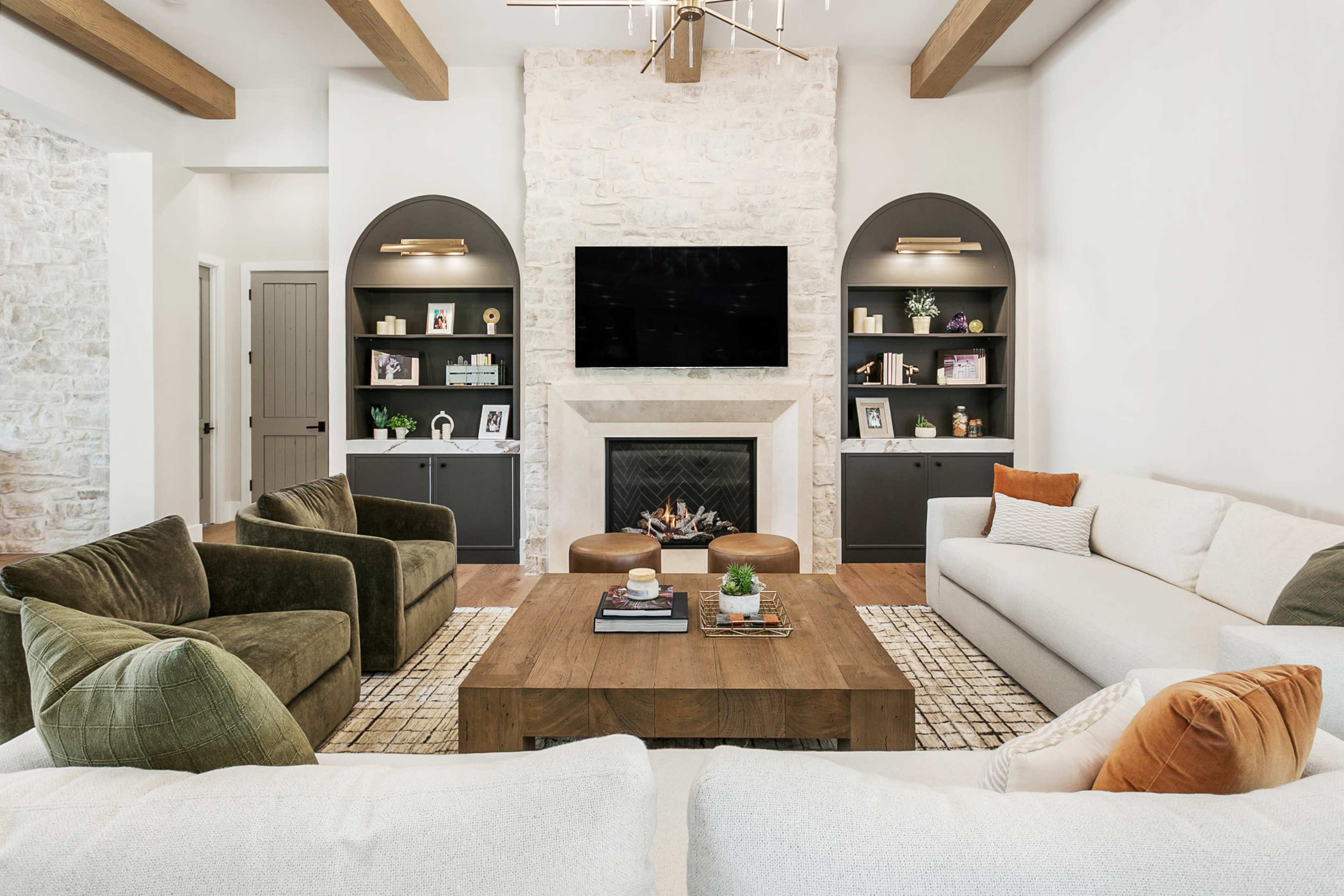 Tempe Manor - A Refined Modern Mansion Image in Tally Ho Farms North, Tempe, AZ