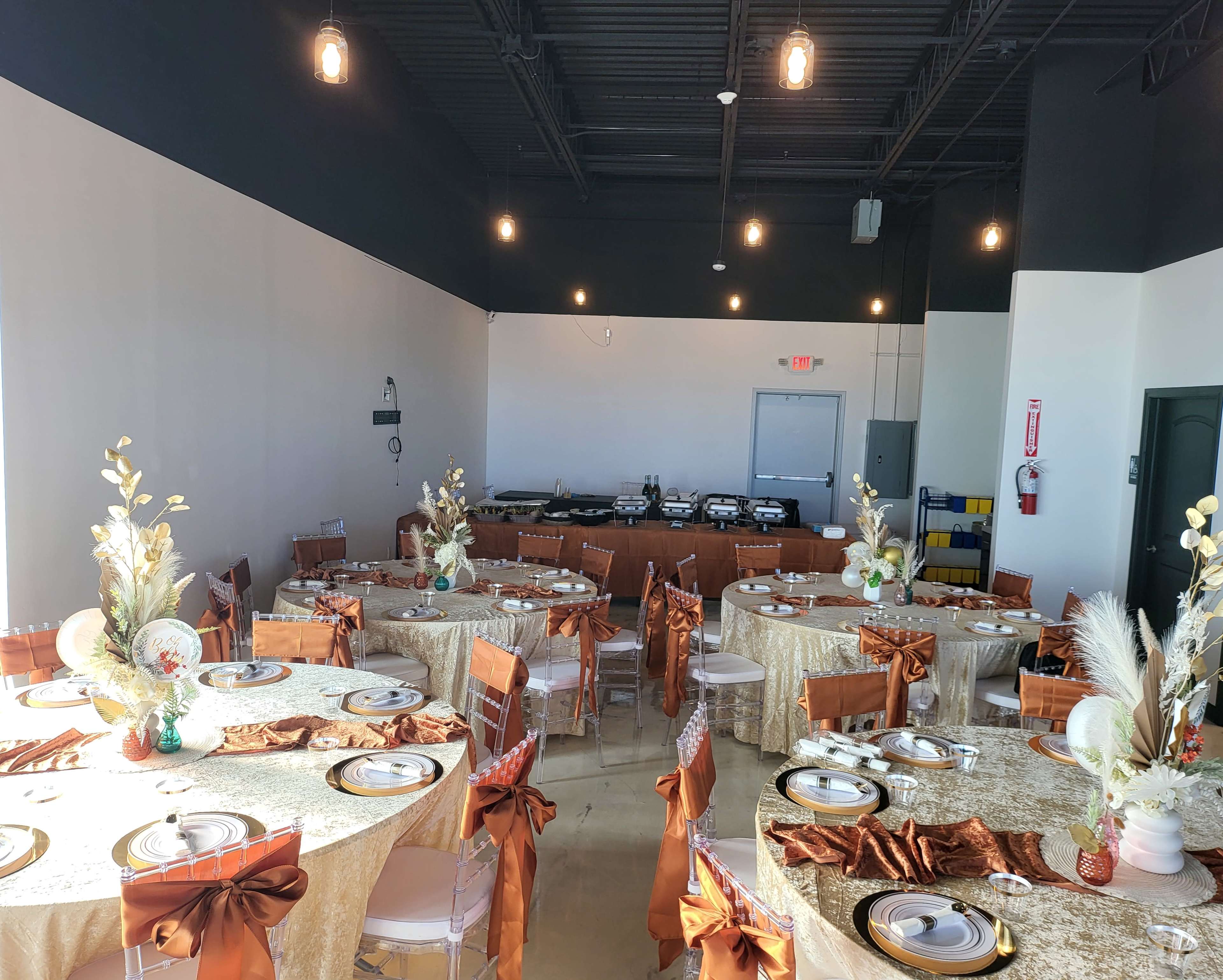Event Space for Your Intimate Gatherings Image in Pearland, Pearland, TX