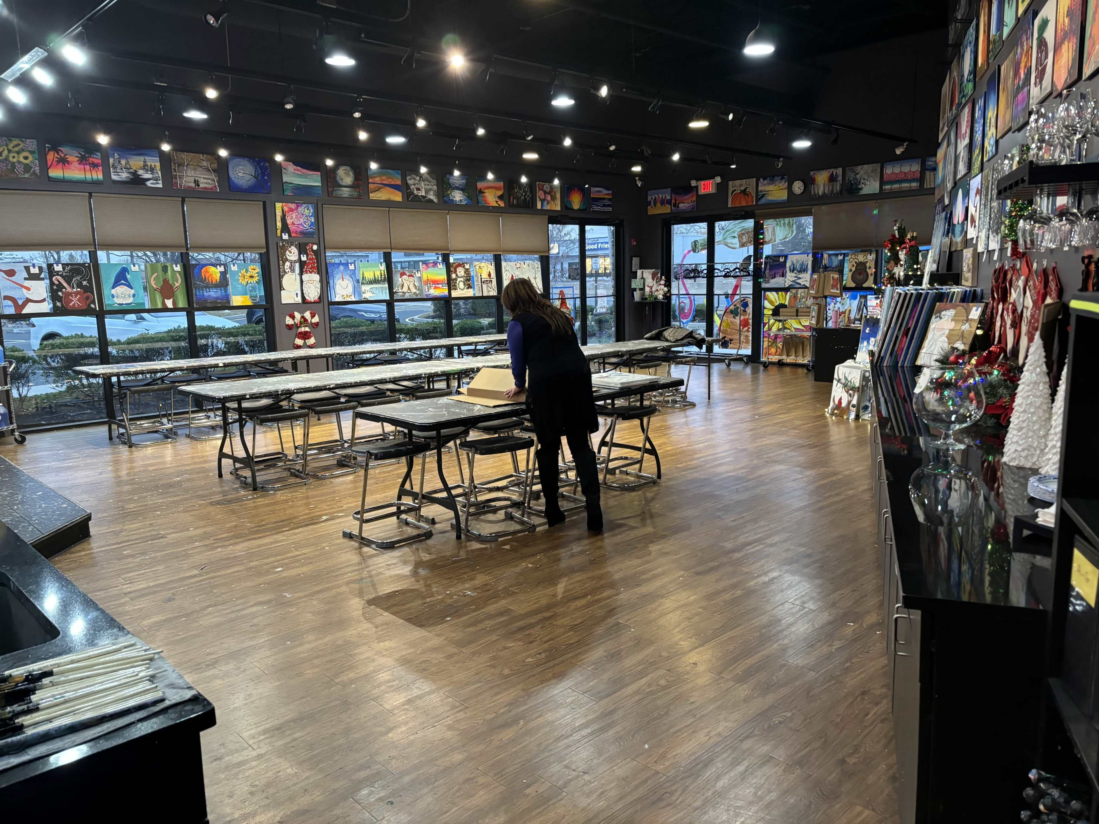 Beautiful and Spacious Art Studio down the Jersey Shore Image in Brick Township, Brick, NJ