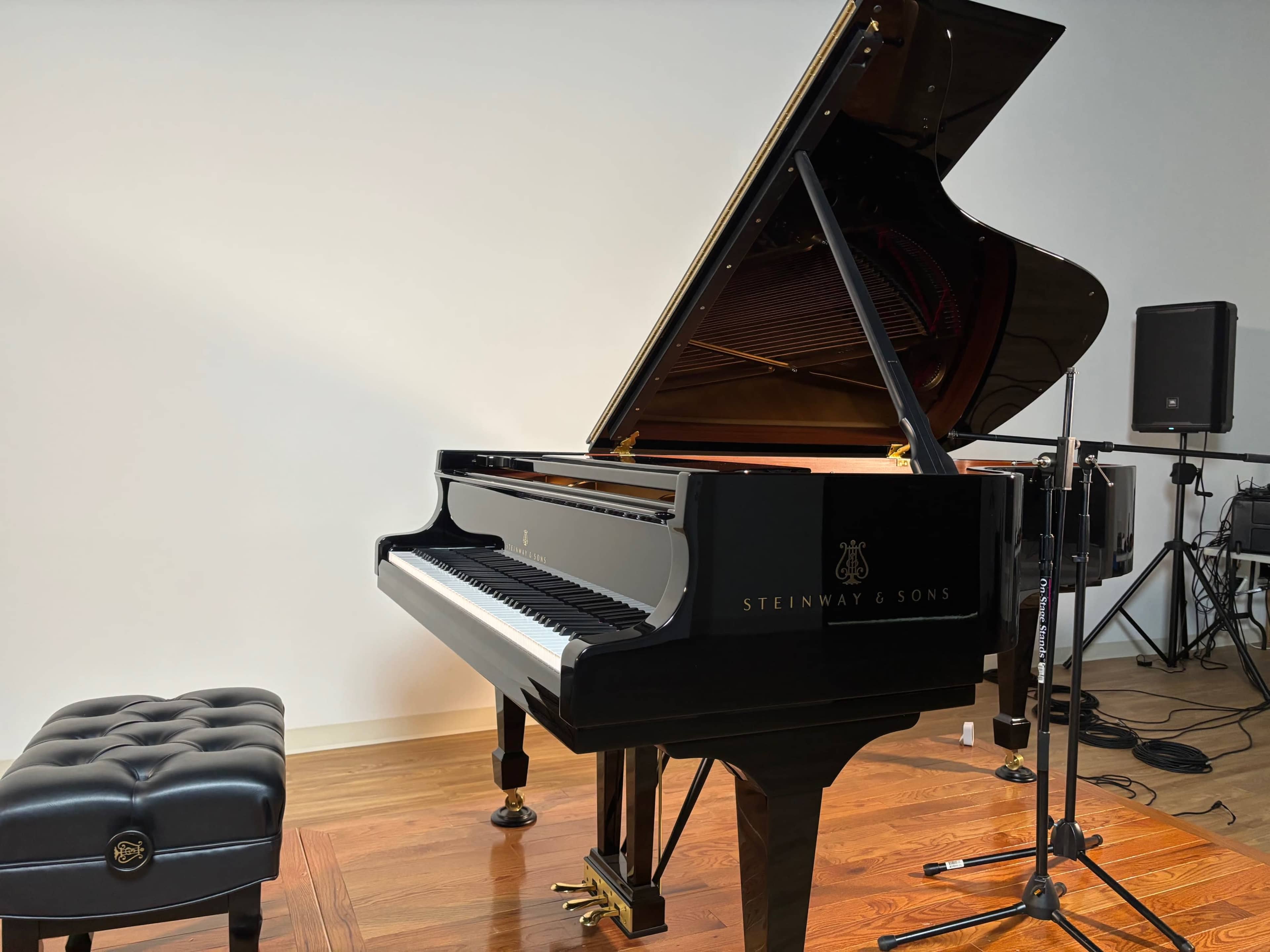 Creative Studio - Video Production Image in Gwinnett Place, Duluth, GA