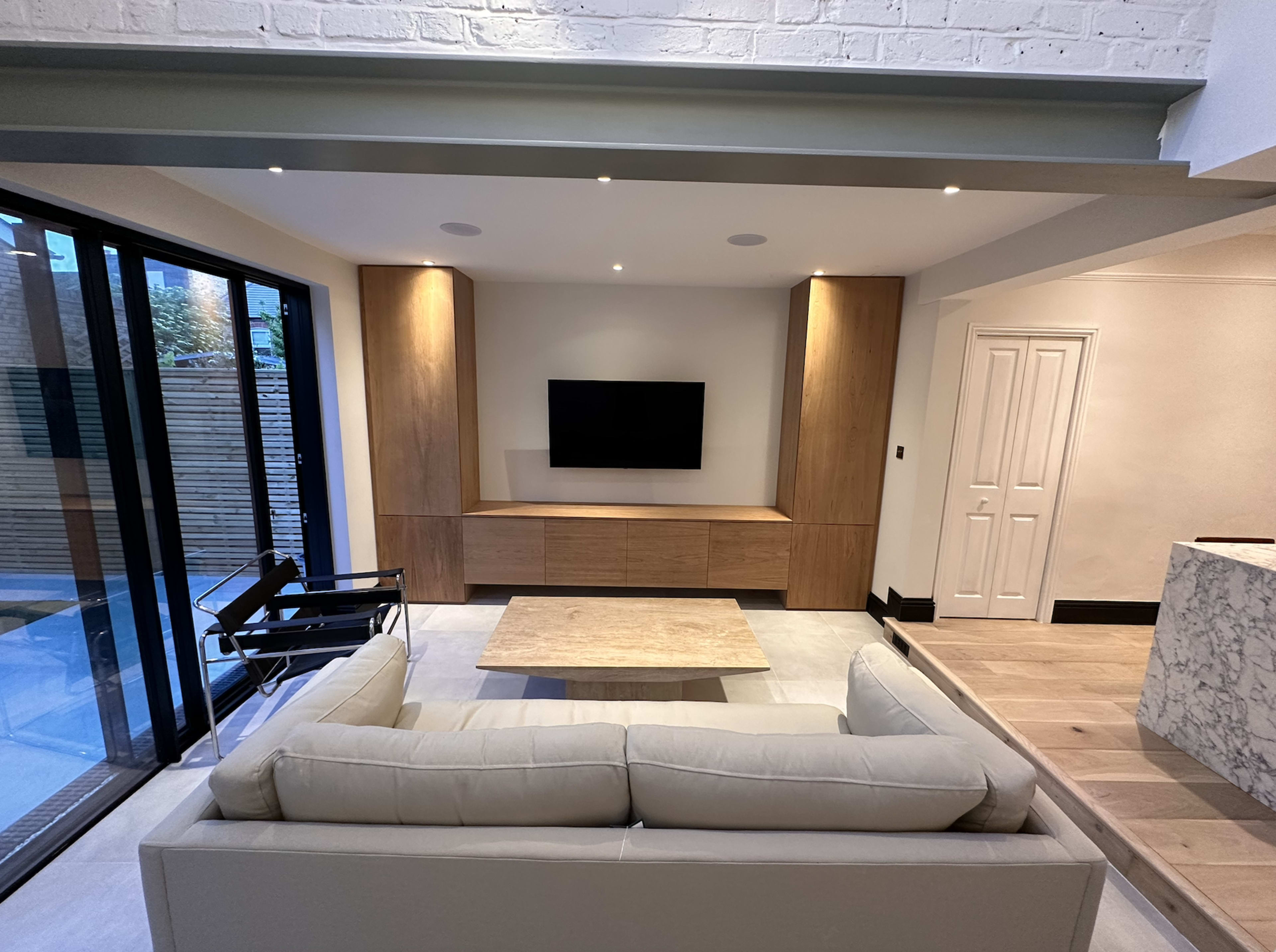 Brick, Brass and a little bit of Class - SW London Home Image in Tooting, London, ENG