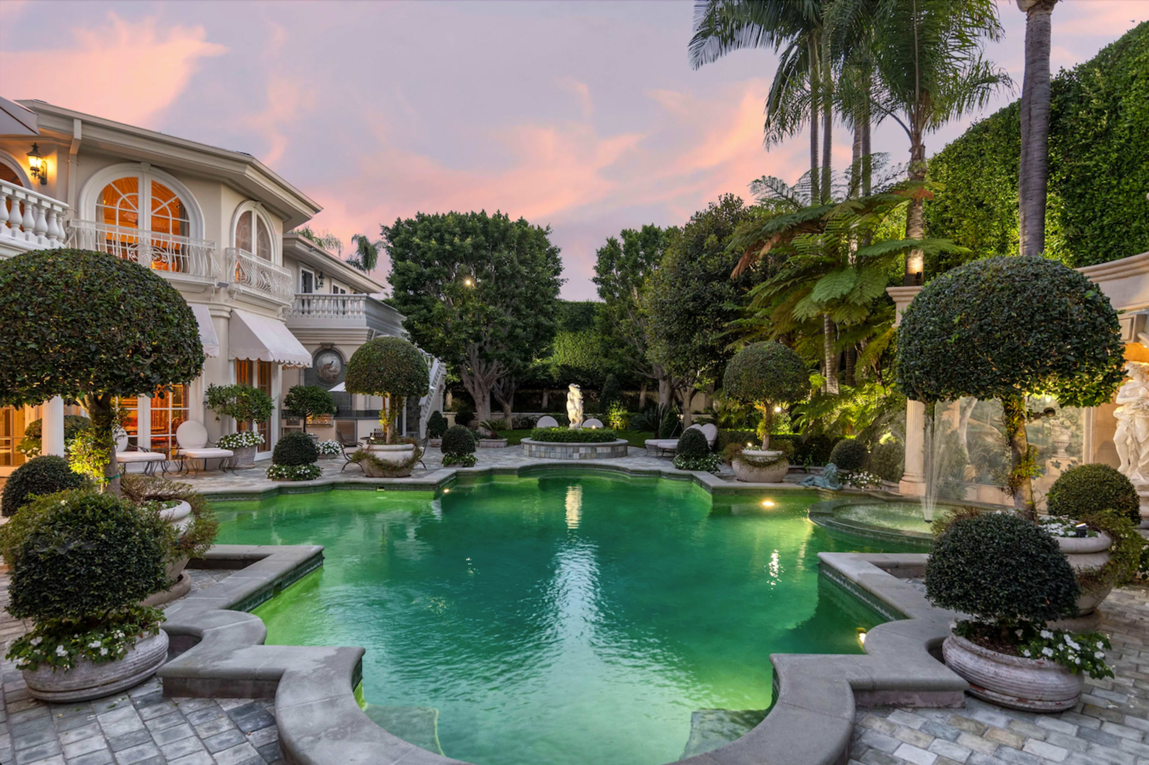 Villa Cordelia Image in Beverly Hills, Beverly Hills, CA
