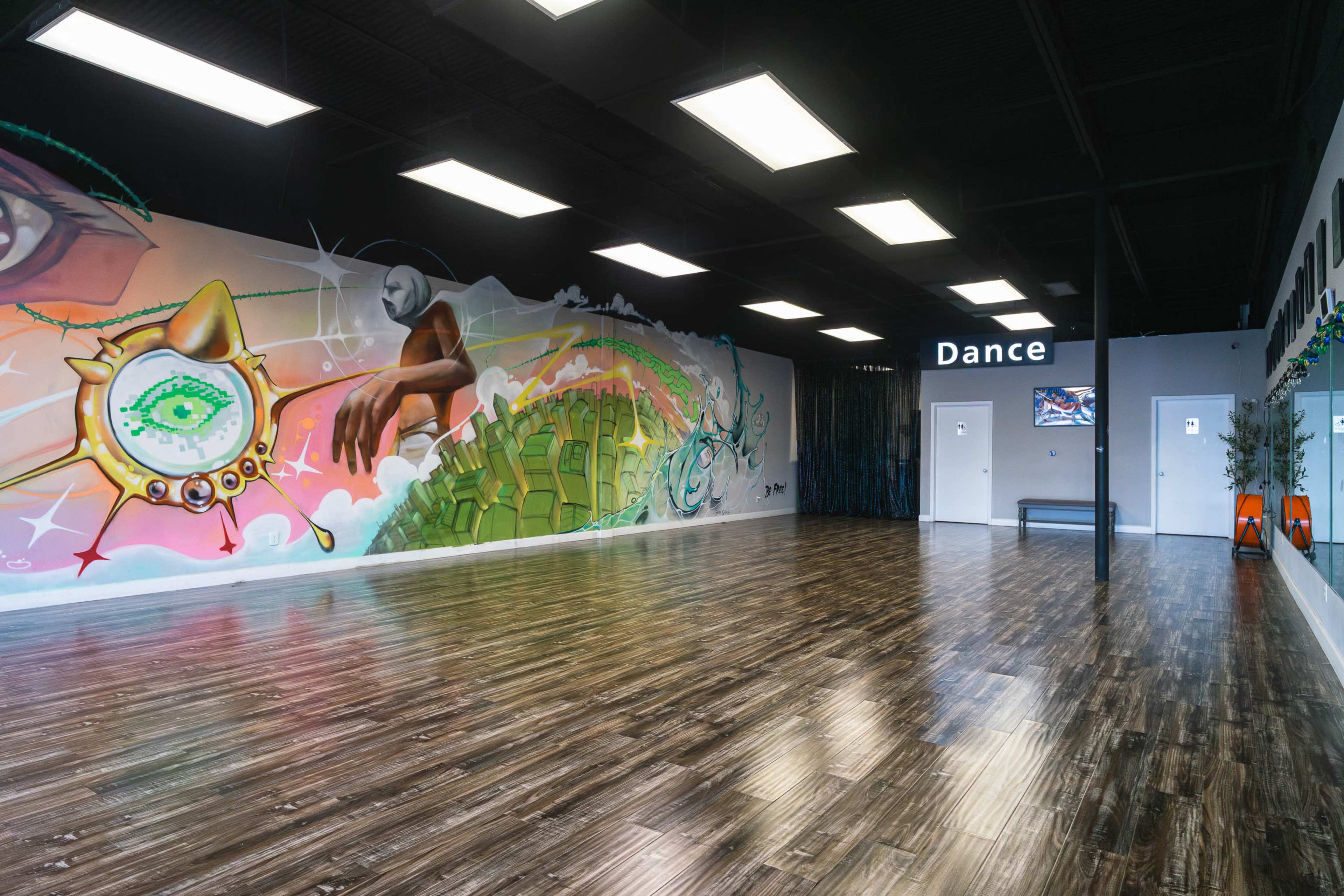 Bright Open Studio for Dance, Fitness, and Creative Rentals Image in Plano, plano, TX