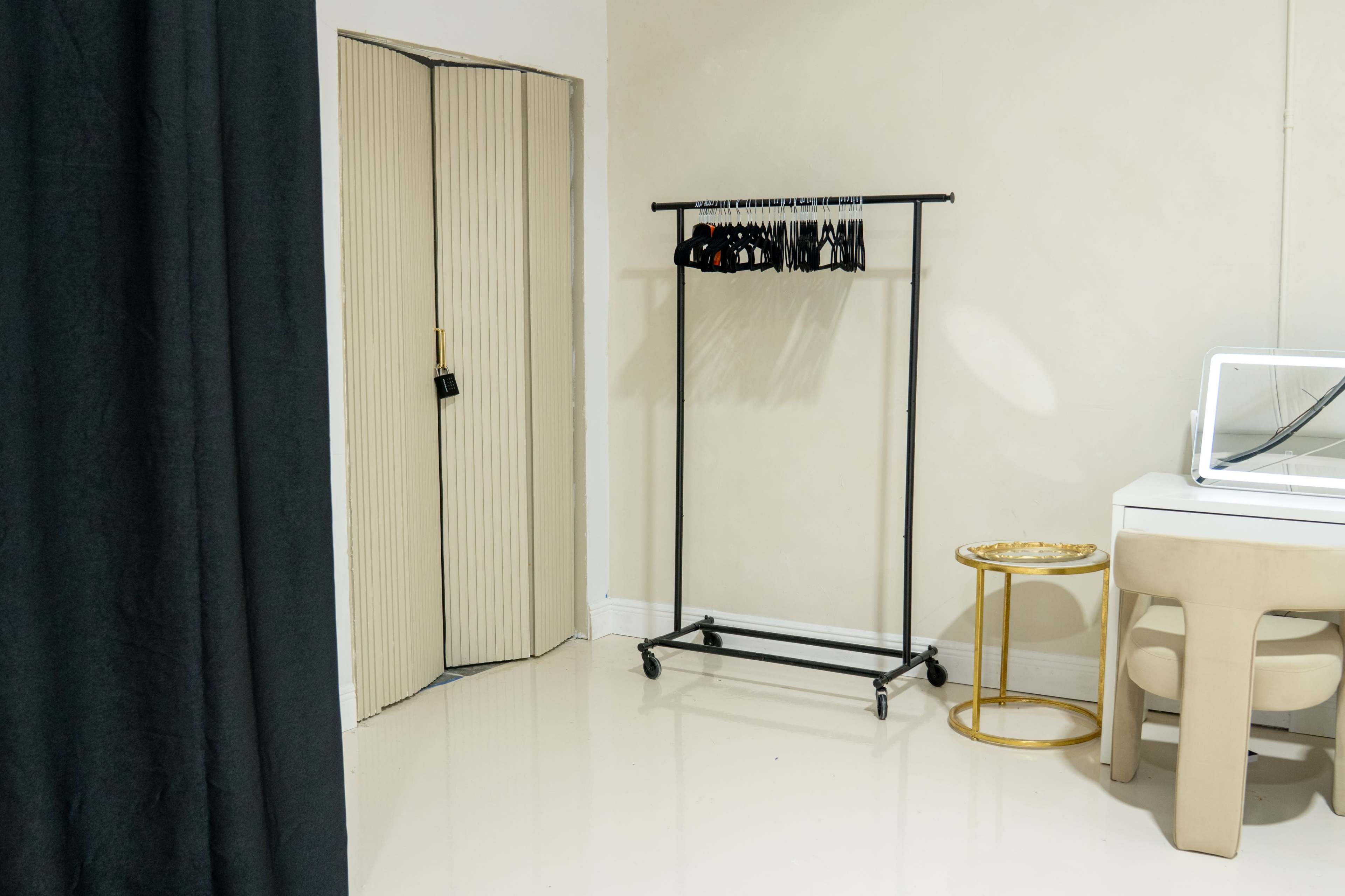 Aesthetic open space photo/video studio and creative space Image in , Orlando, FL