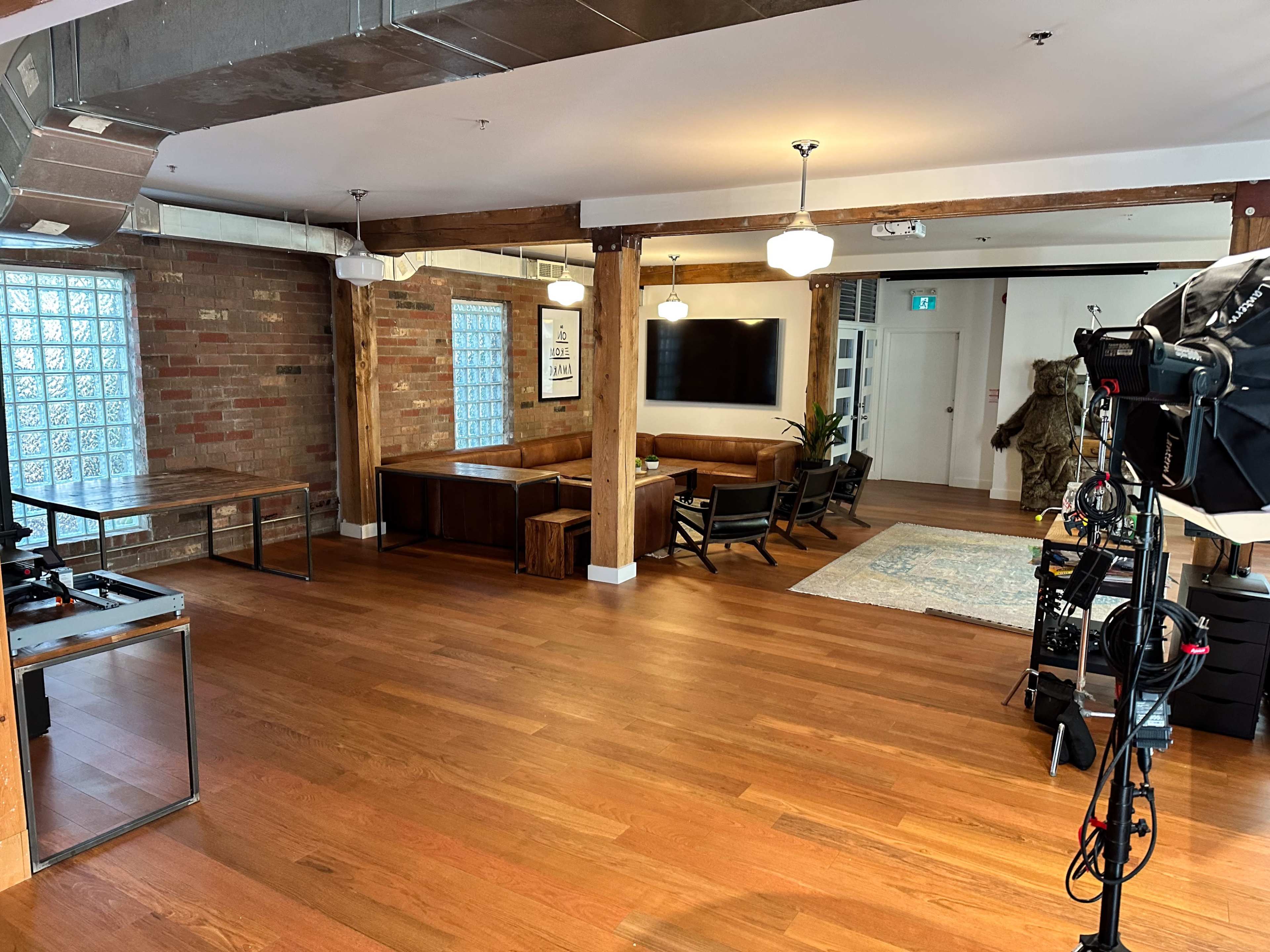 Downtown Multi use Loft Studio with Natural Light Image in St. Lawrence, Toronto, ON