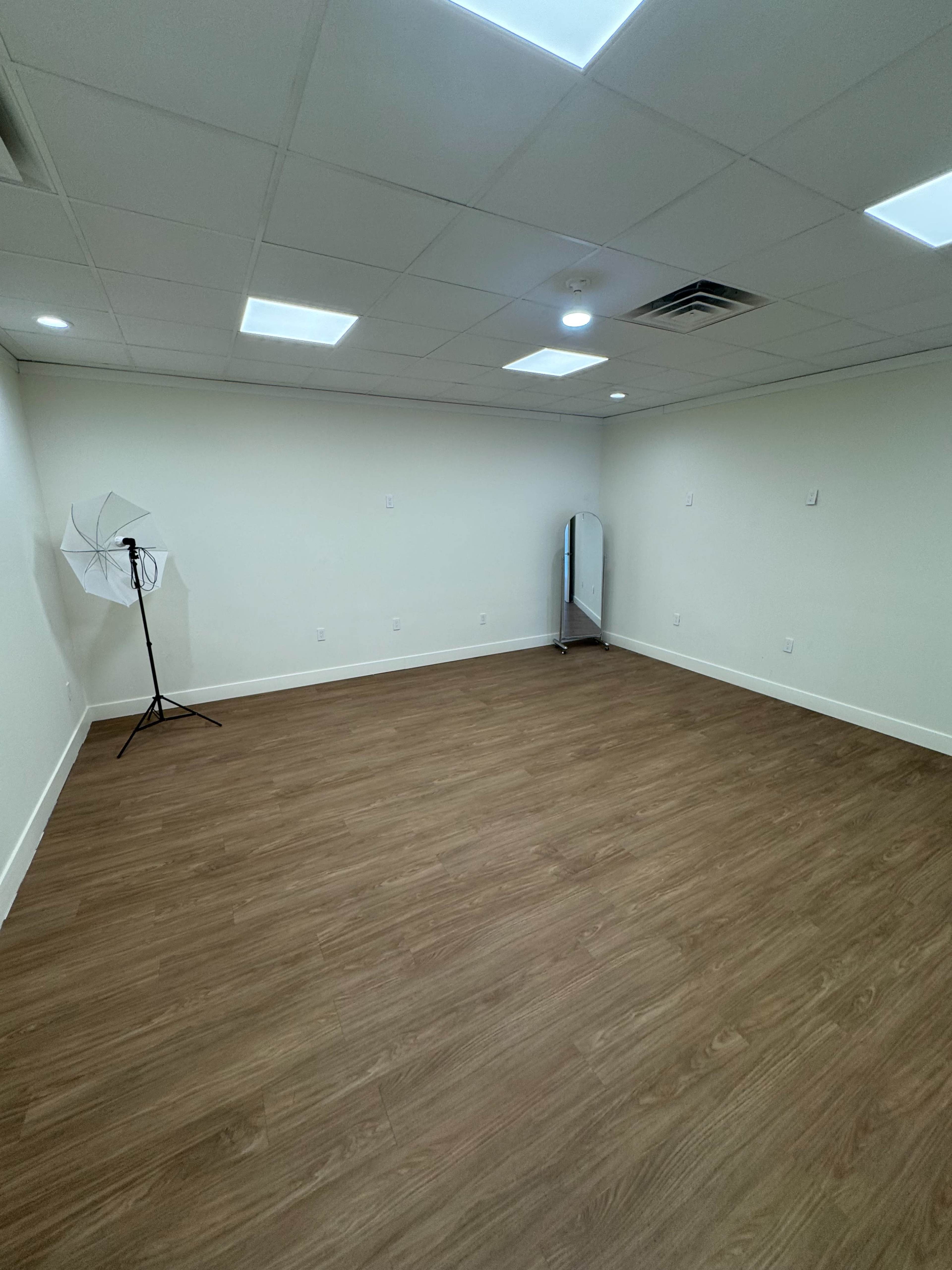 Social Room (Event Space)  in Macomb MI Image in Macomb Township, Macomb, MI