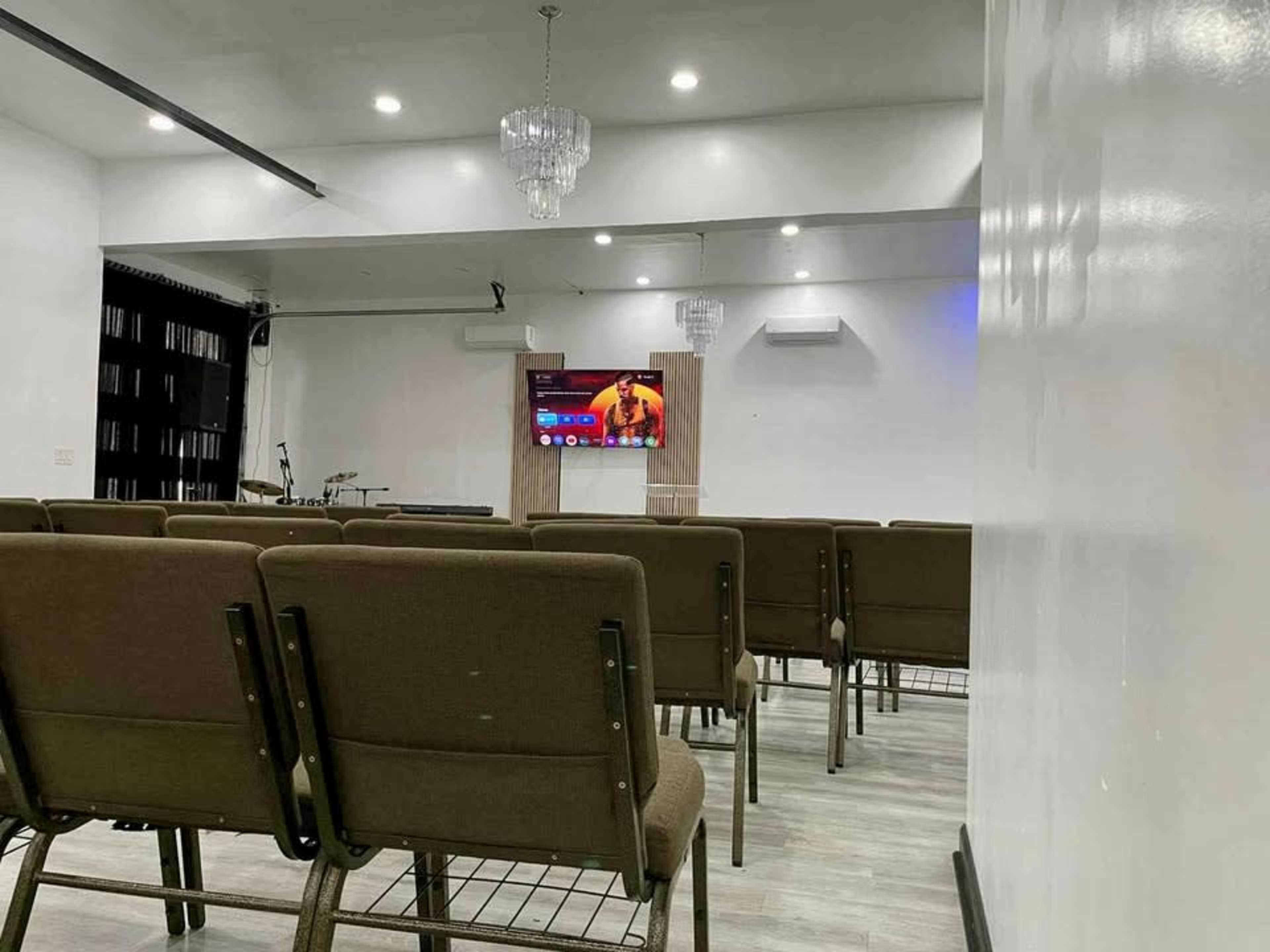 Flexible Space For Meeting Image in Linden, Linden, NJ