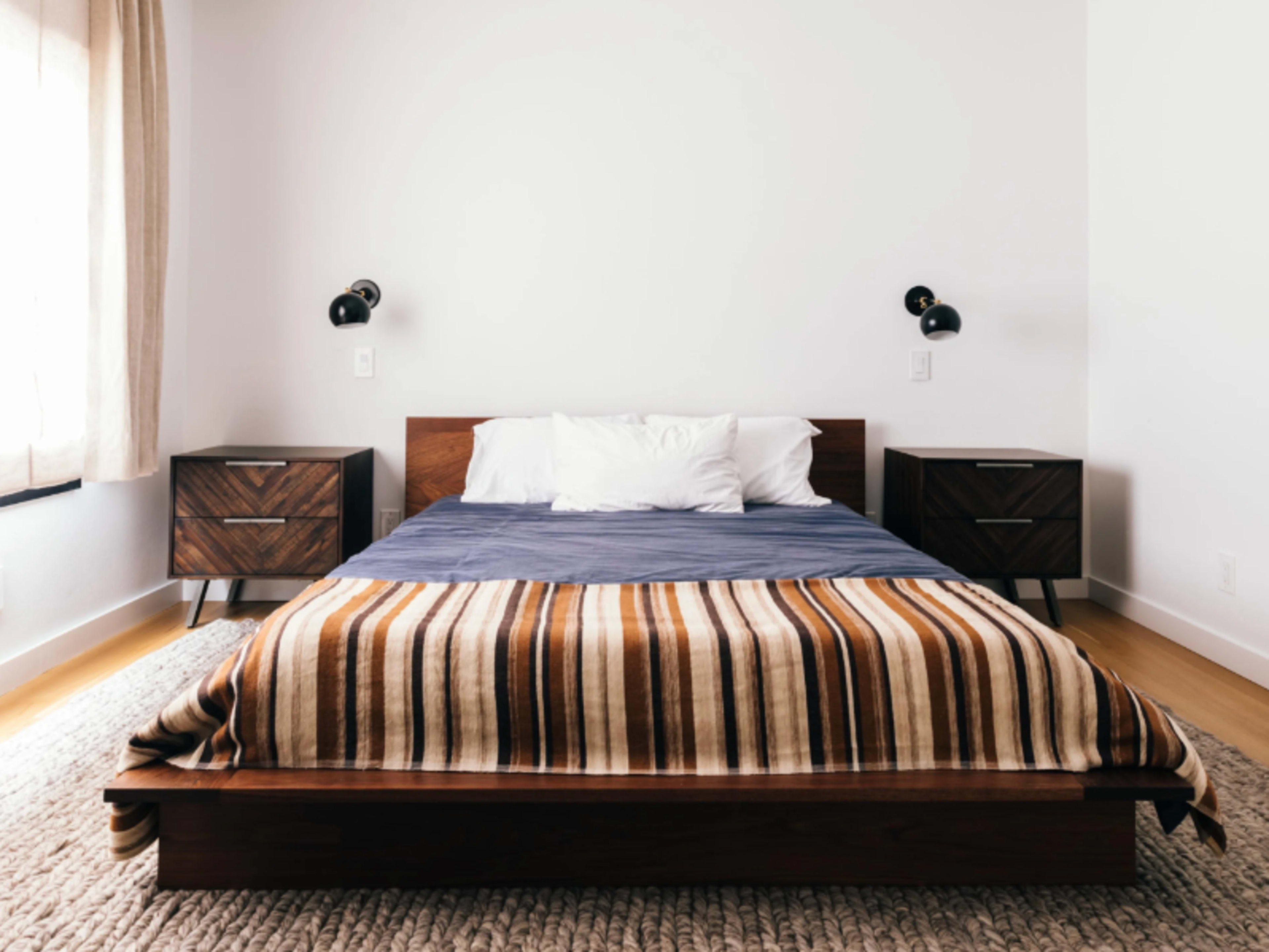 Master bedroom rental