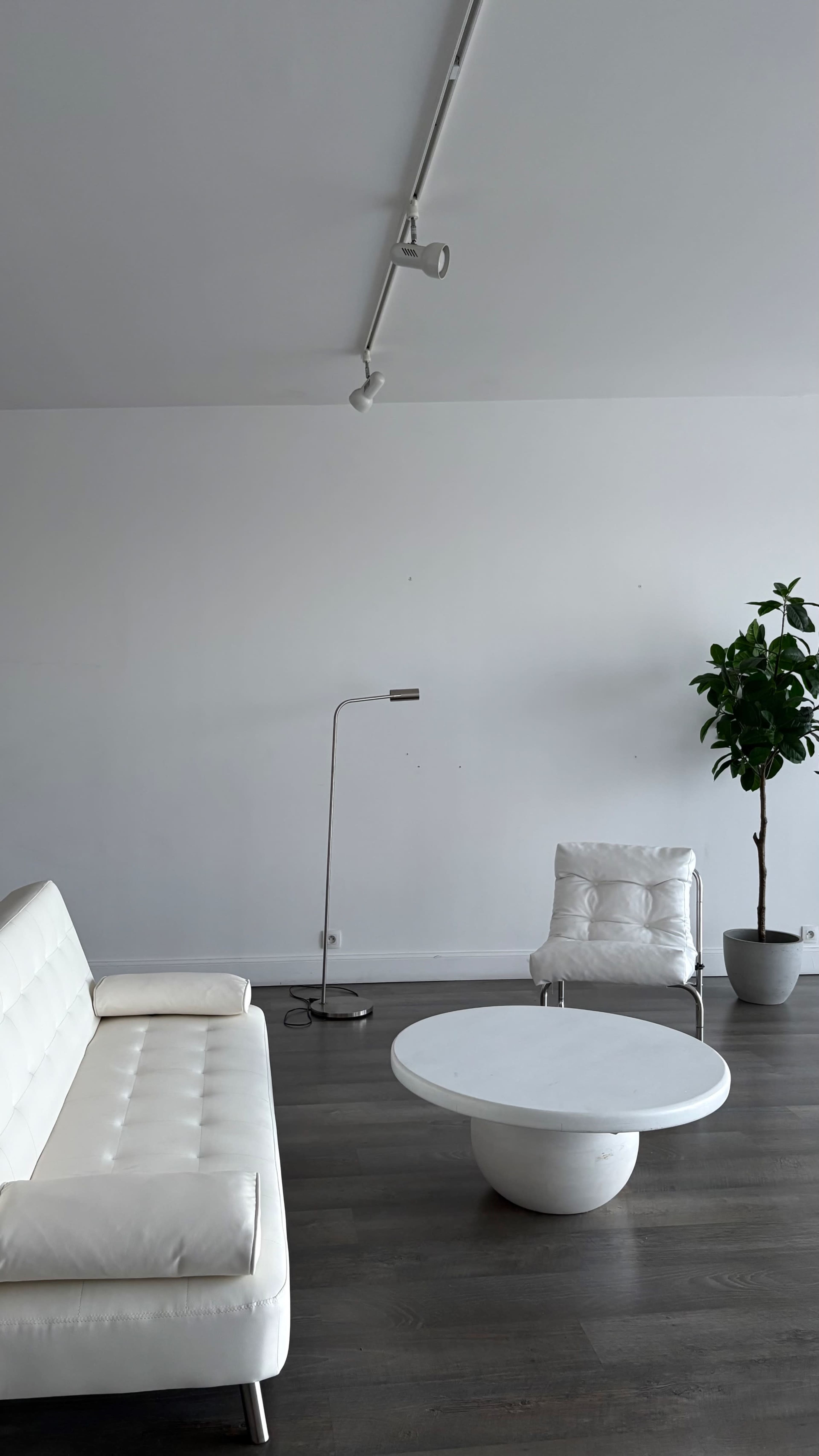 Daylight Creative Studio Image in , Emerainville