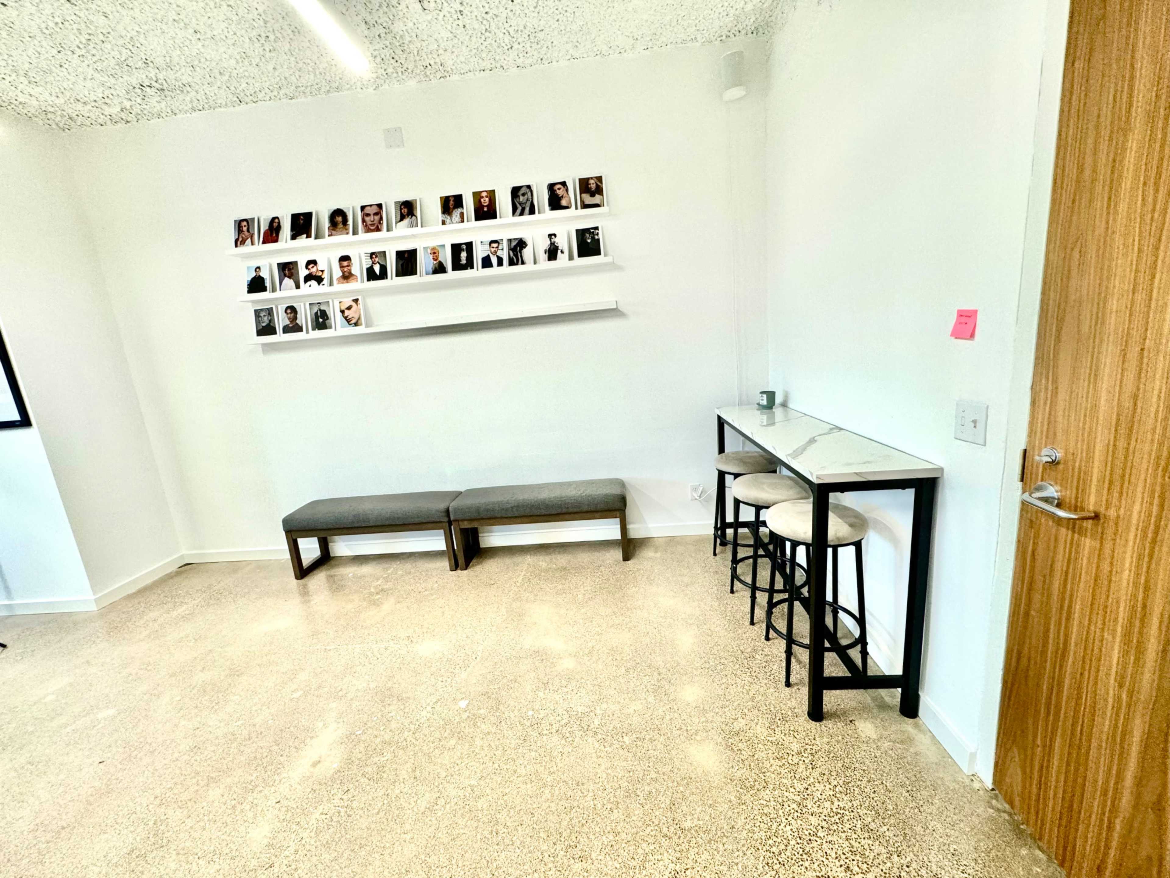 Bright and Versatile Studio for Rent in Prime Location Image in Beverly Grove, Los Angeles, CA
