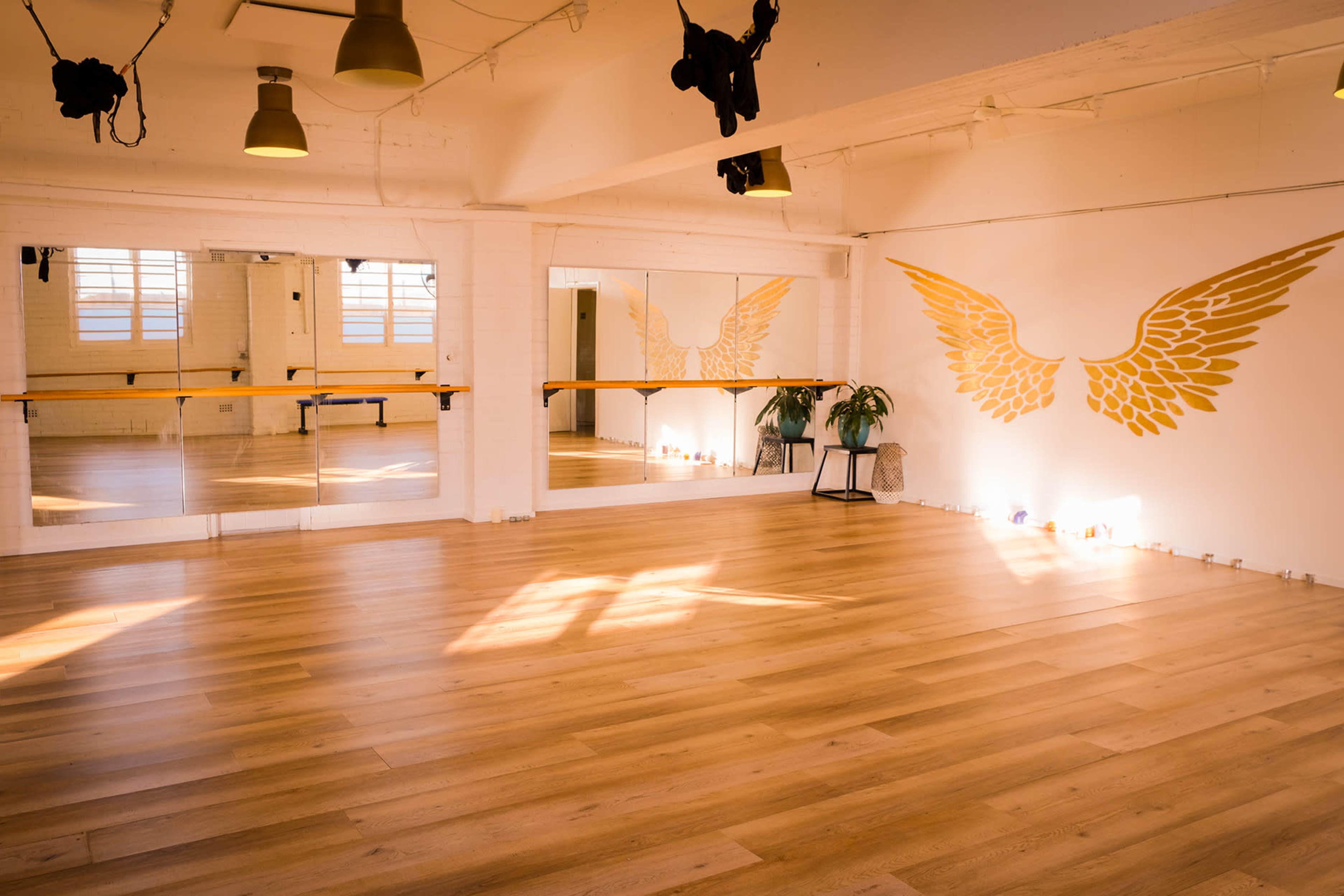 Beach Chic Café Lounge and Yoga Studio Image in Brookvale, Brookvale, NSW