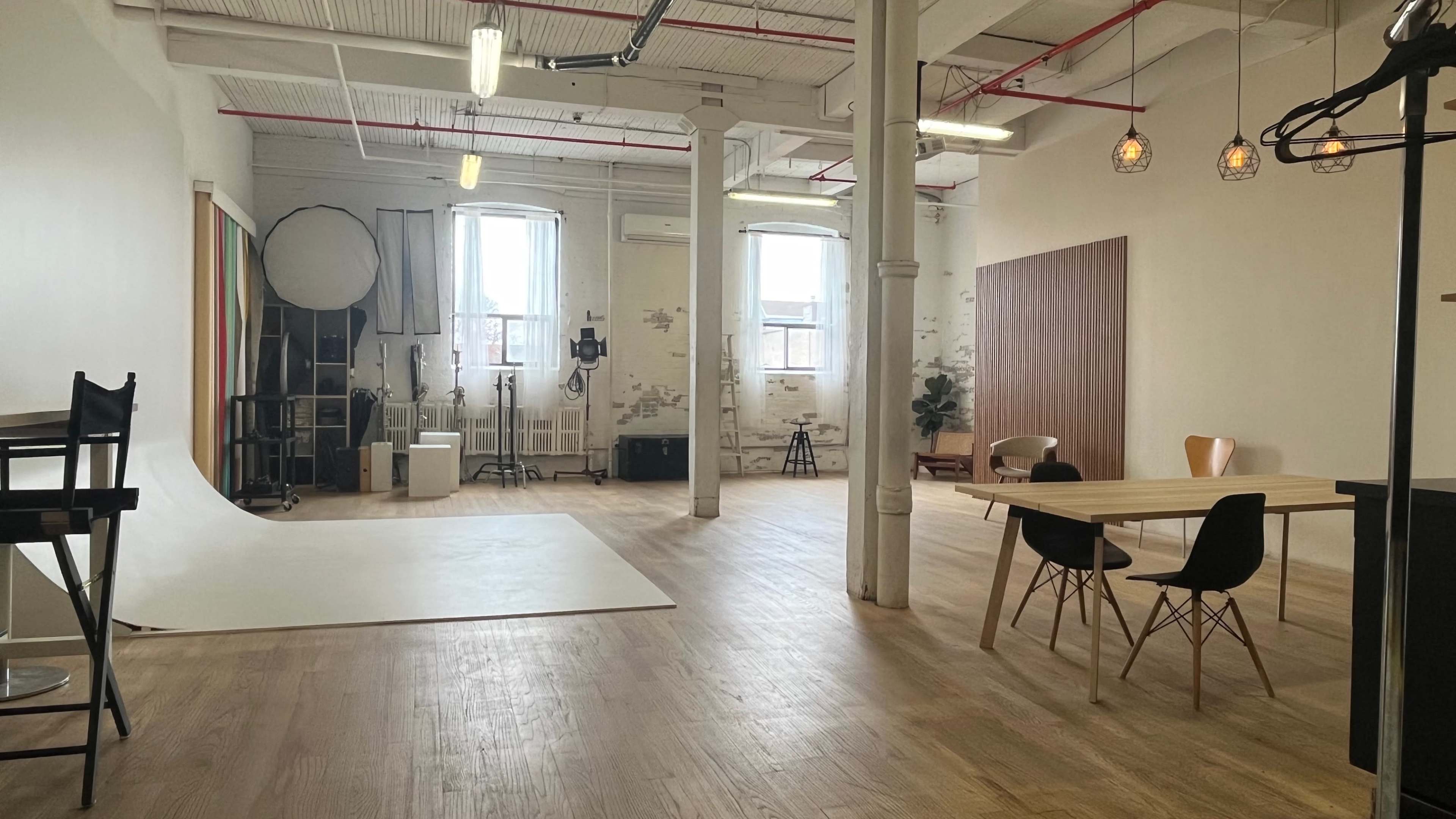 Wade Studio | Industrial Party Loft with Pro Sound - Projector - Open Late Image in Wallace Emerson, Toronto, ON