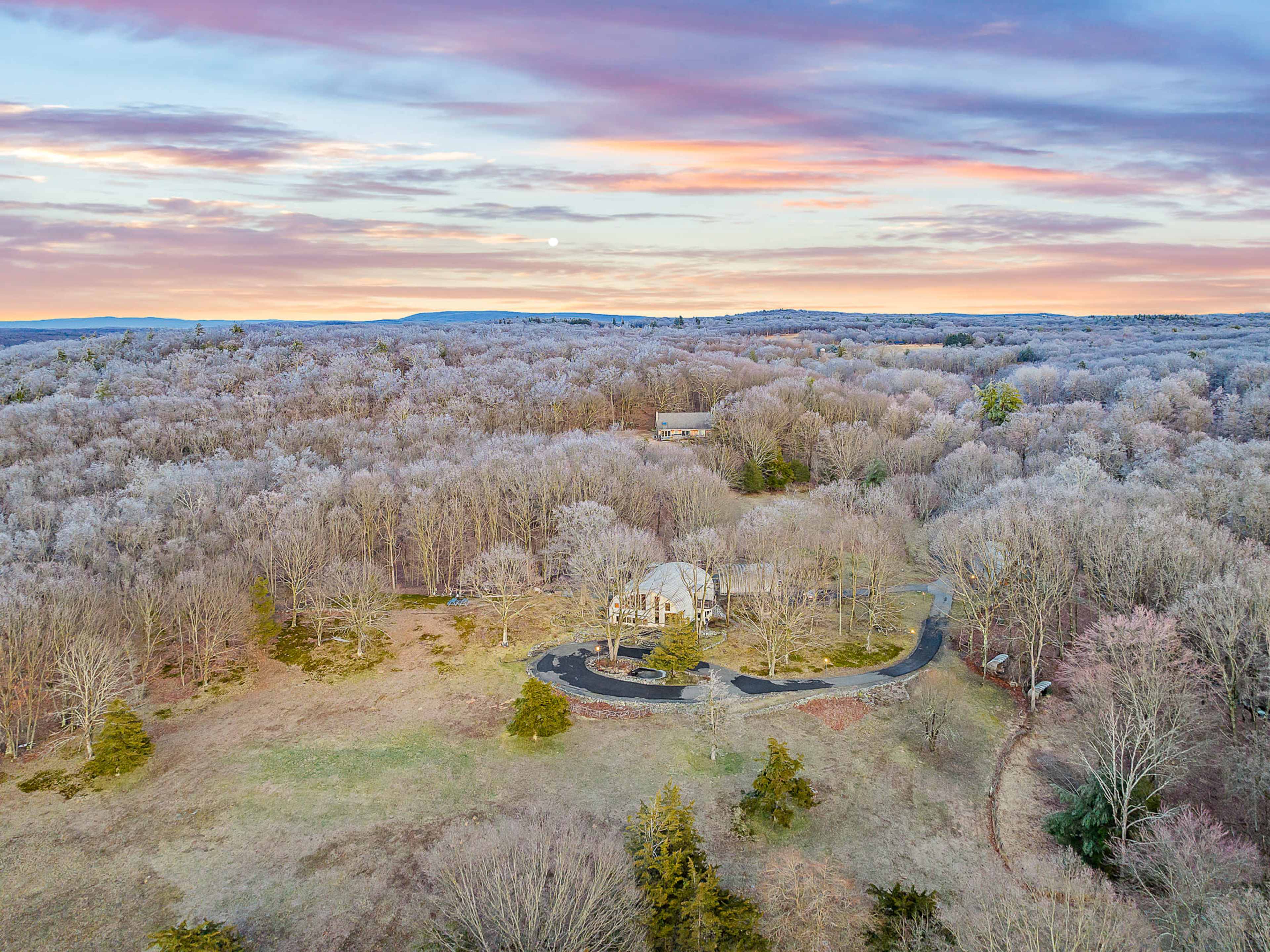 Country Eco House with Mountain View Image in Milan, Rhinebeck, NY
