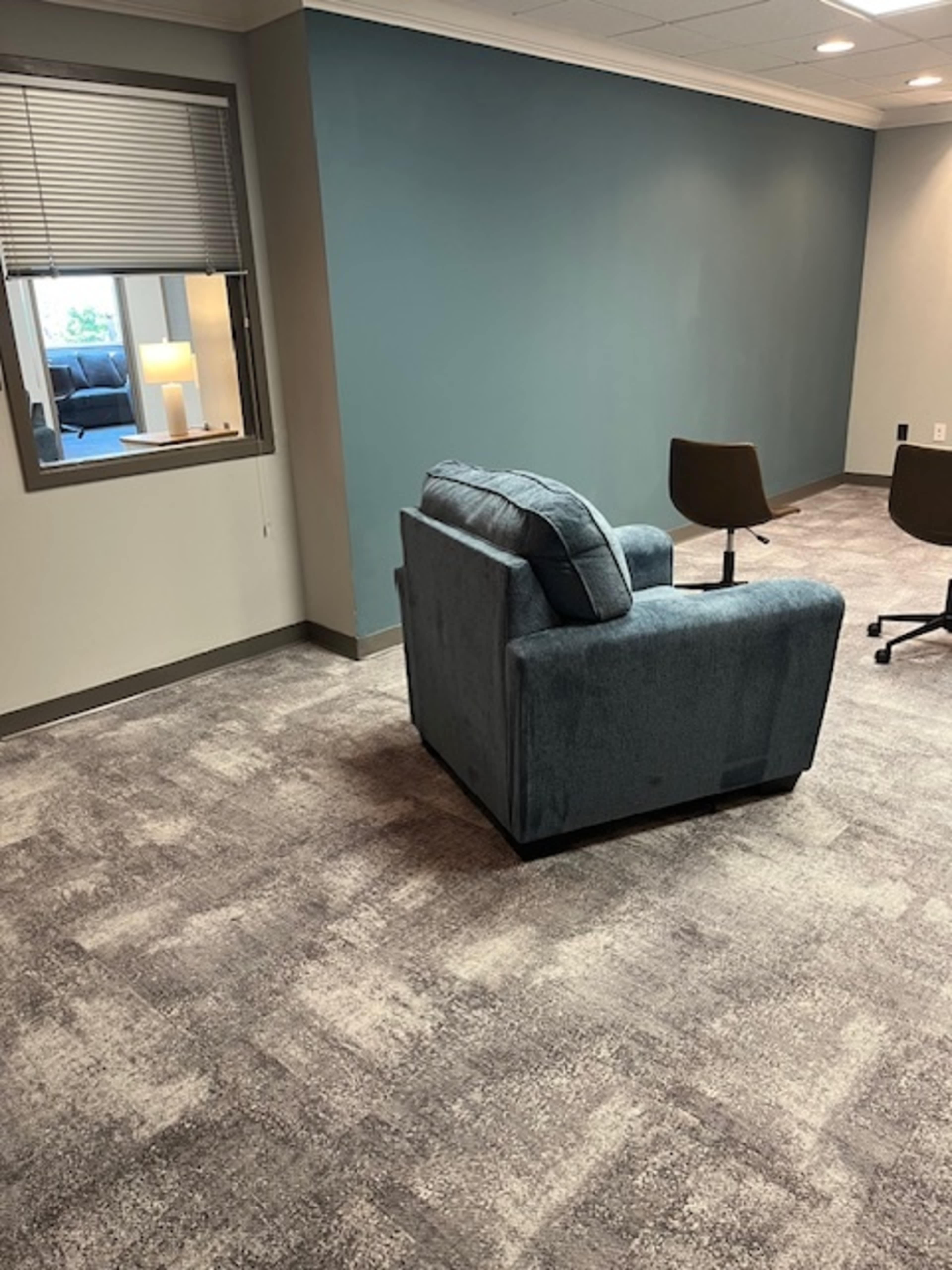 Conveniently located in Freehold;Boardroom, Workshop or Freeelance space Image in West Freehold, Freehold, NJ