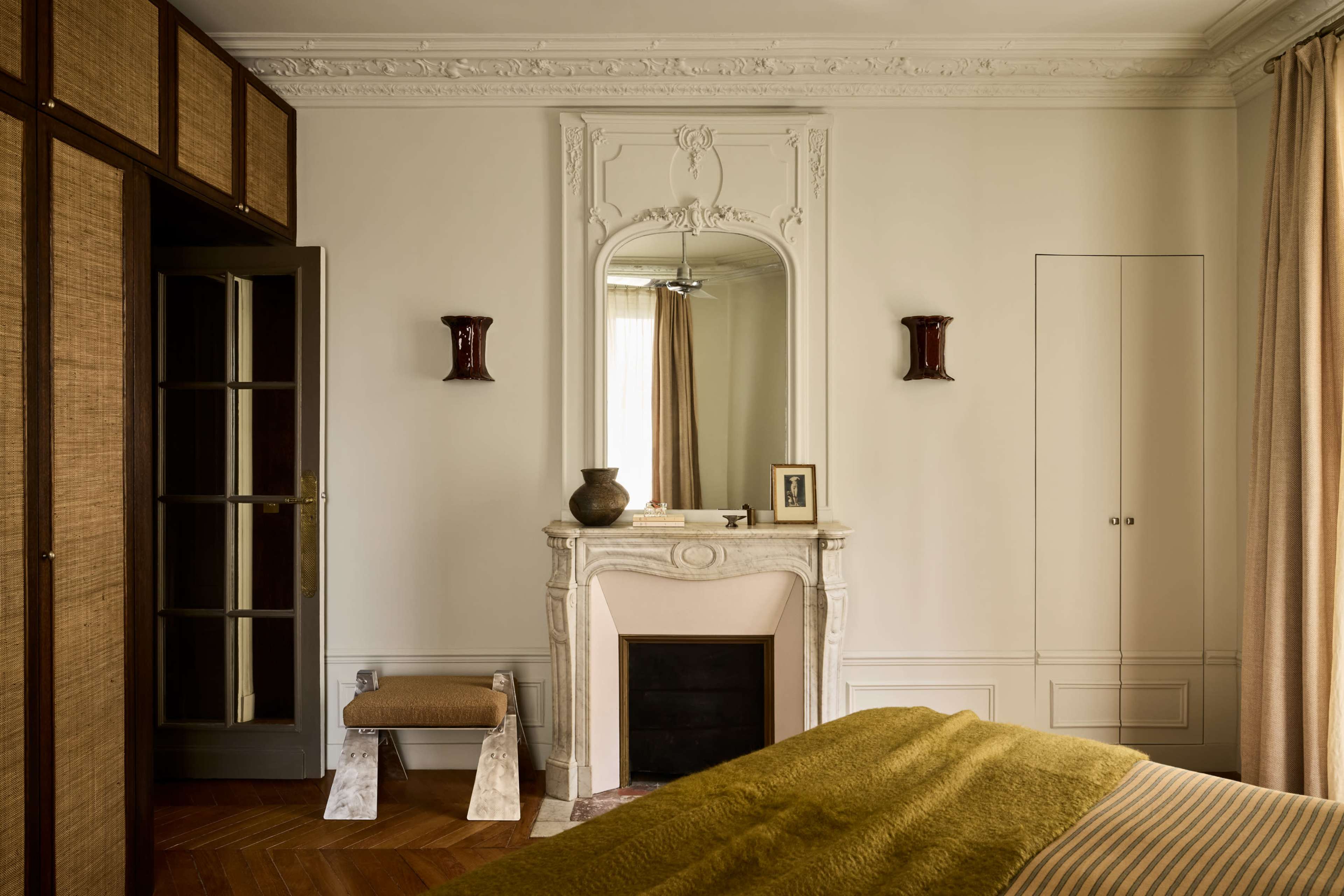 Designer apartment in Paris (for photo shoots, film sets and other media productions) Image in St Vincent de Paul, Paris, 