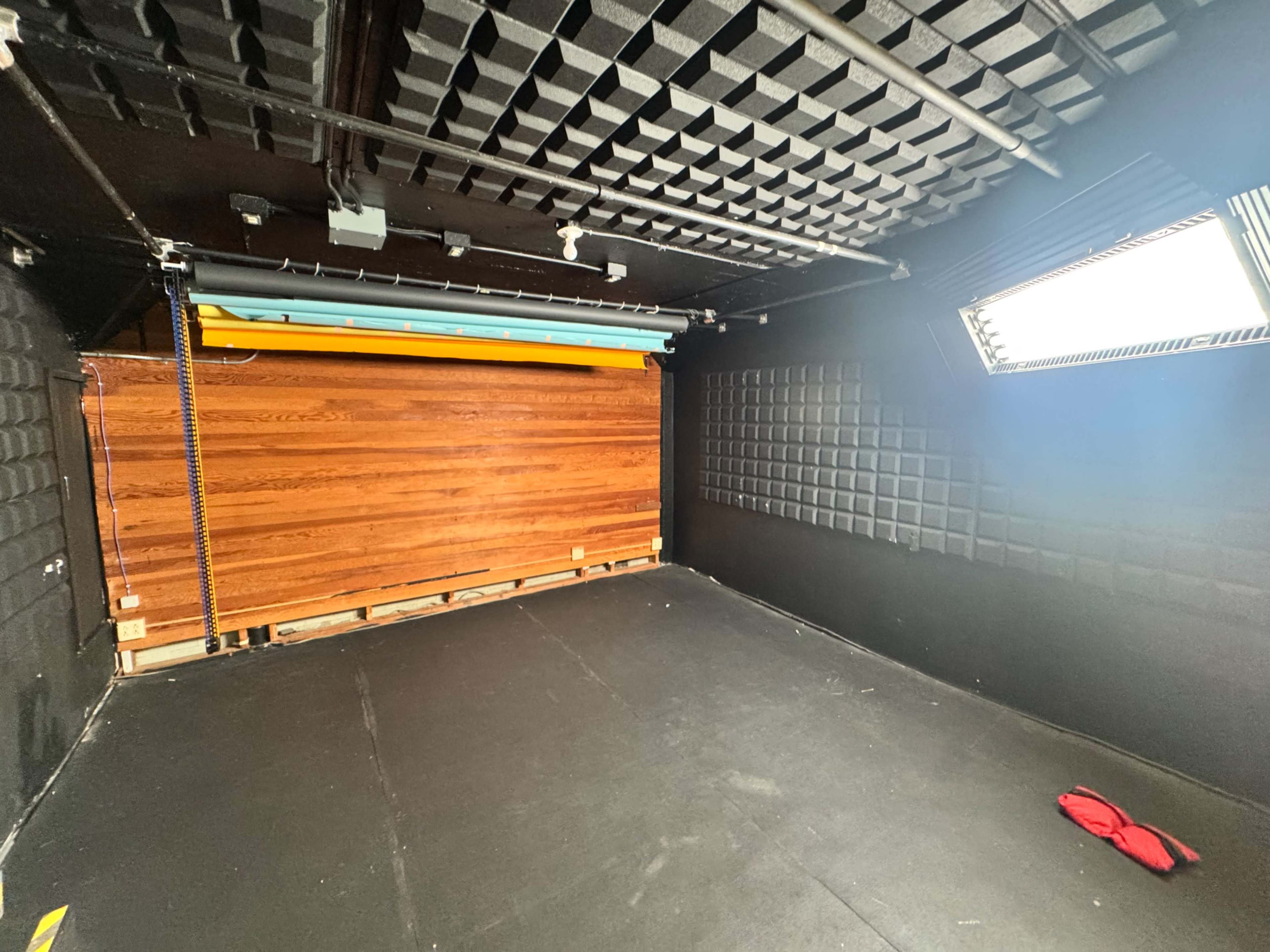 Photography Studio – Vanity, Backdrops & Lighting Grid Image in Northern Waterfront, san francisco, CA