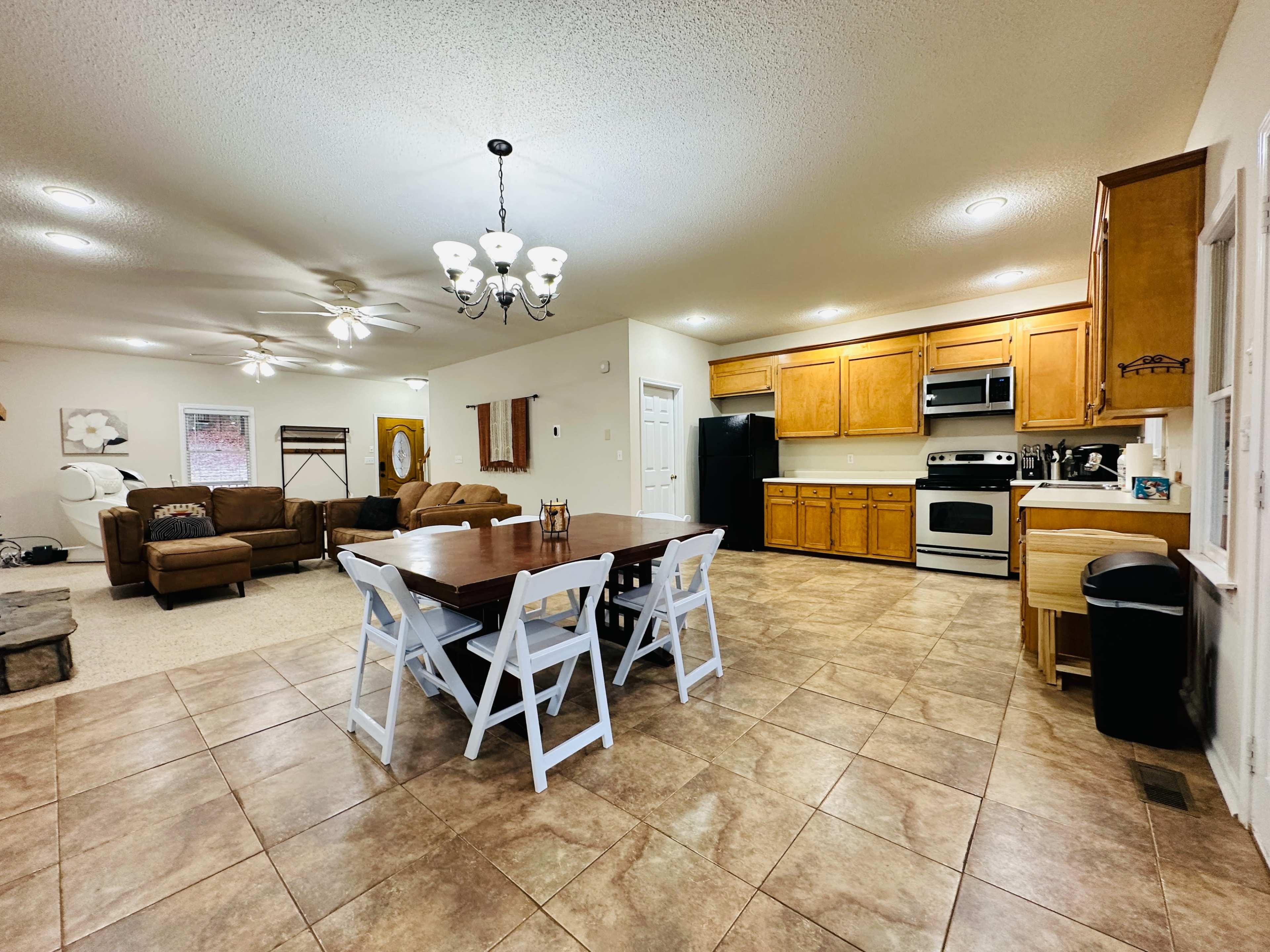 Lake House with Private Dock Image in Reed Creek, Hartwell, GA