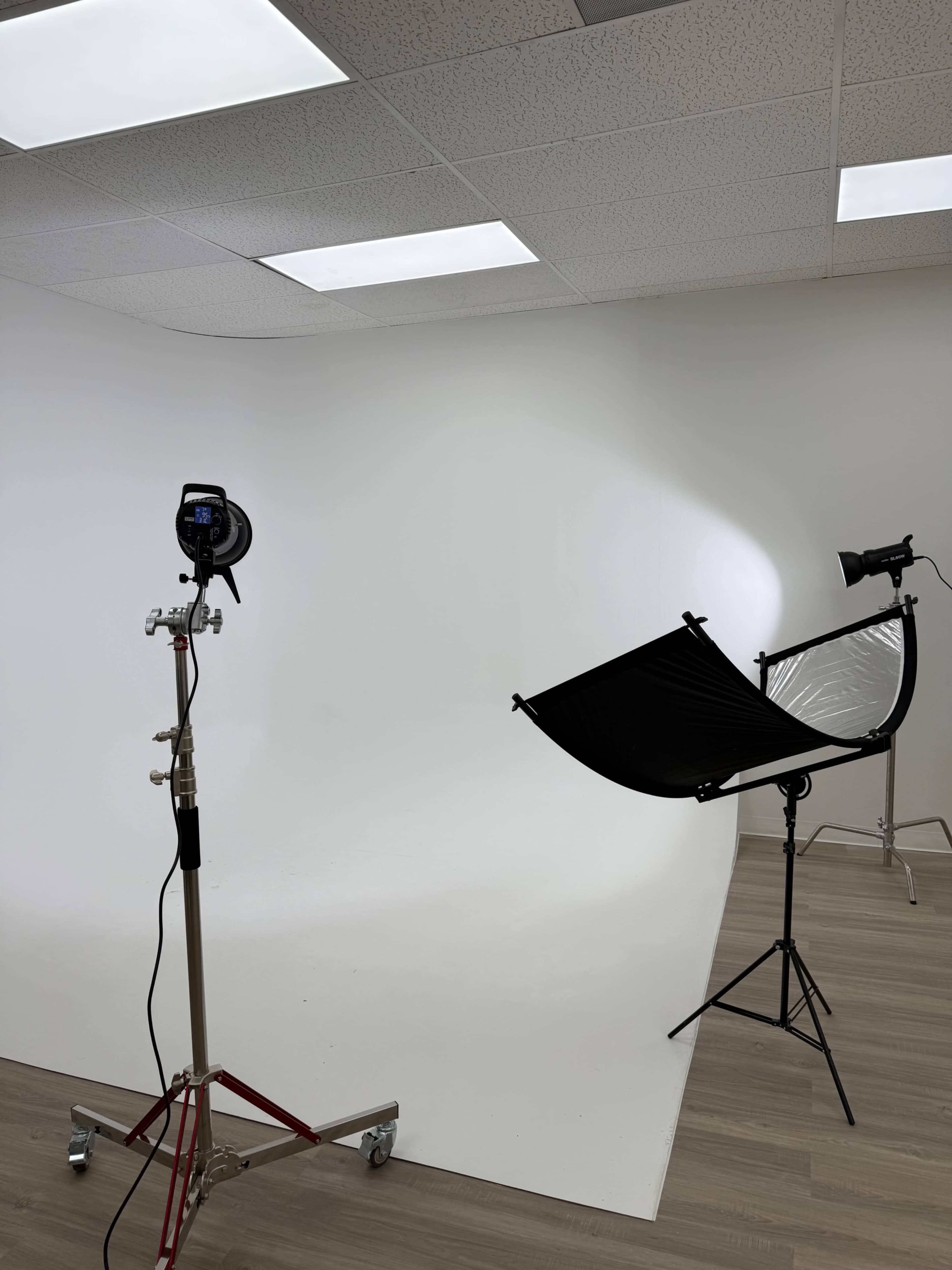 Modern Photography w/ CYC Wall & Props in Denver Image in Twin Lakes, Denver, CO