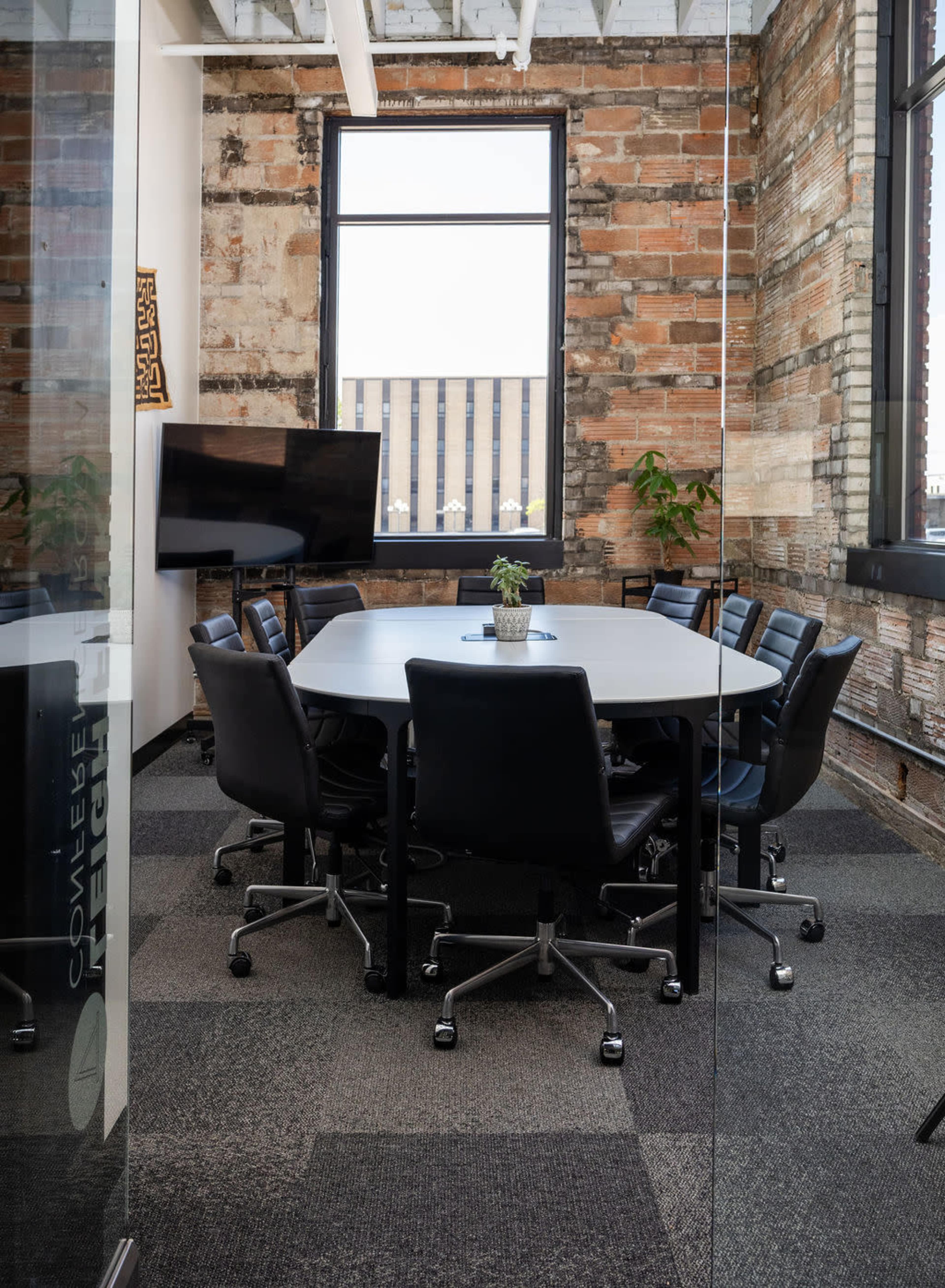 Northeast Minneapolis - Bright, Rustic Conference Rooms for Meetings, Retreats & Workshops Image in Mid-City Industrial, Minneapolis, MN