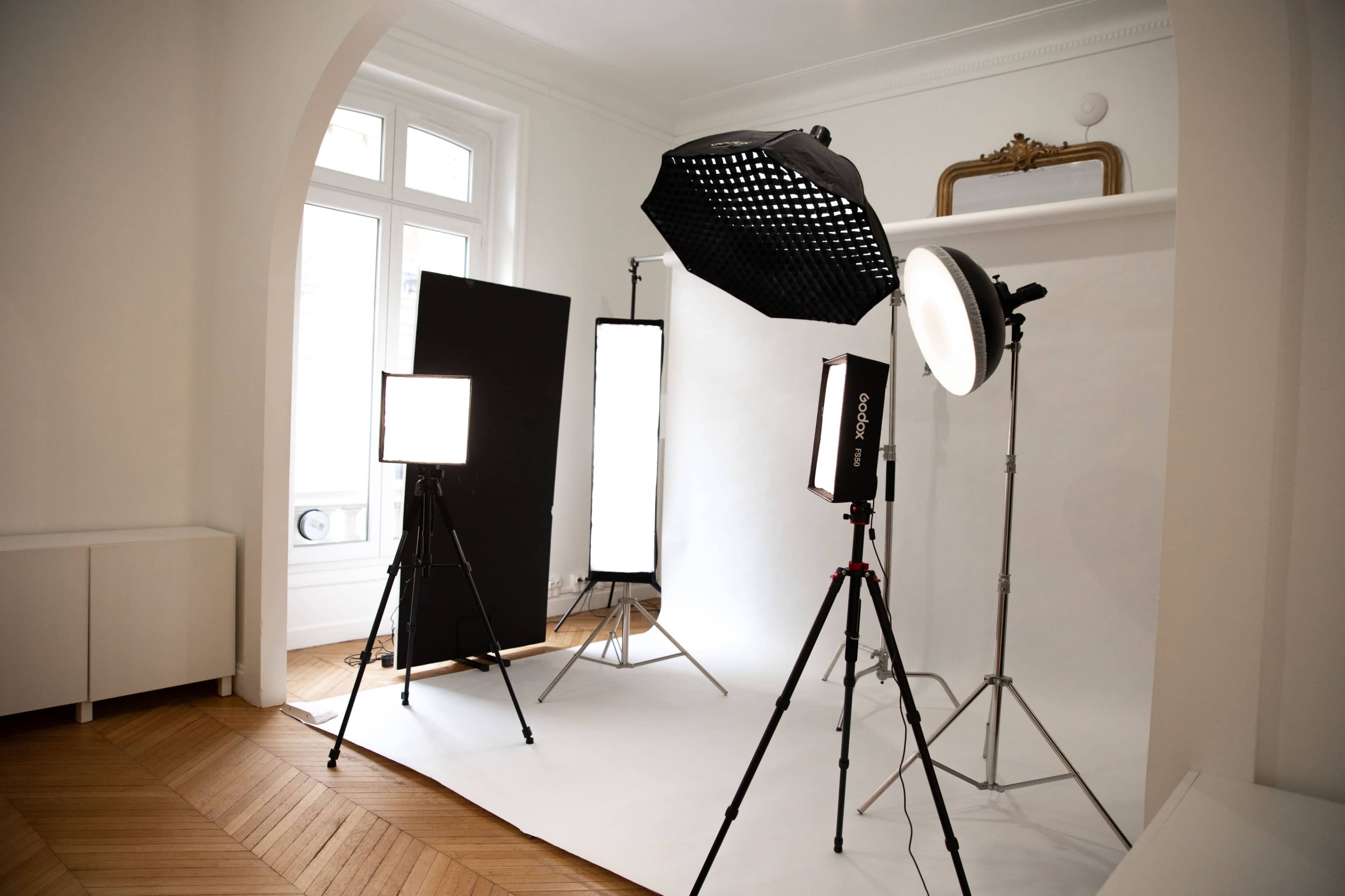 Studio Photo Haussmannien Professionnel Image dans Saint-Philippe-du-Roule, Paris, 