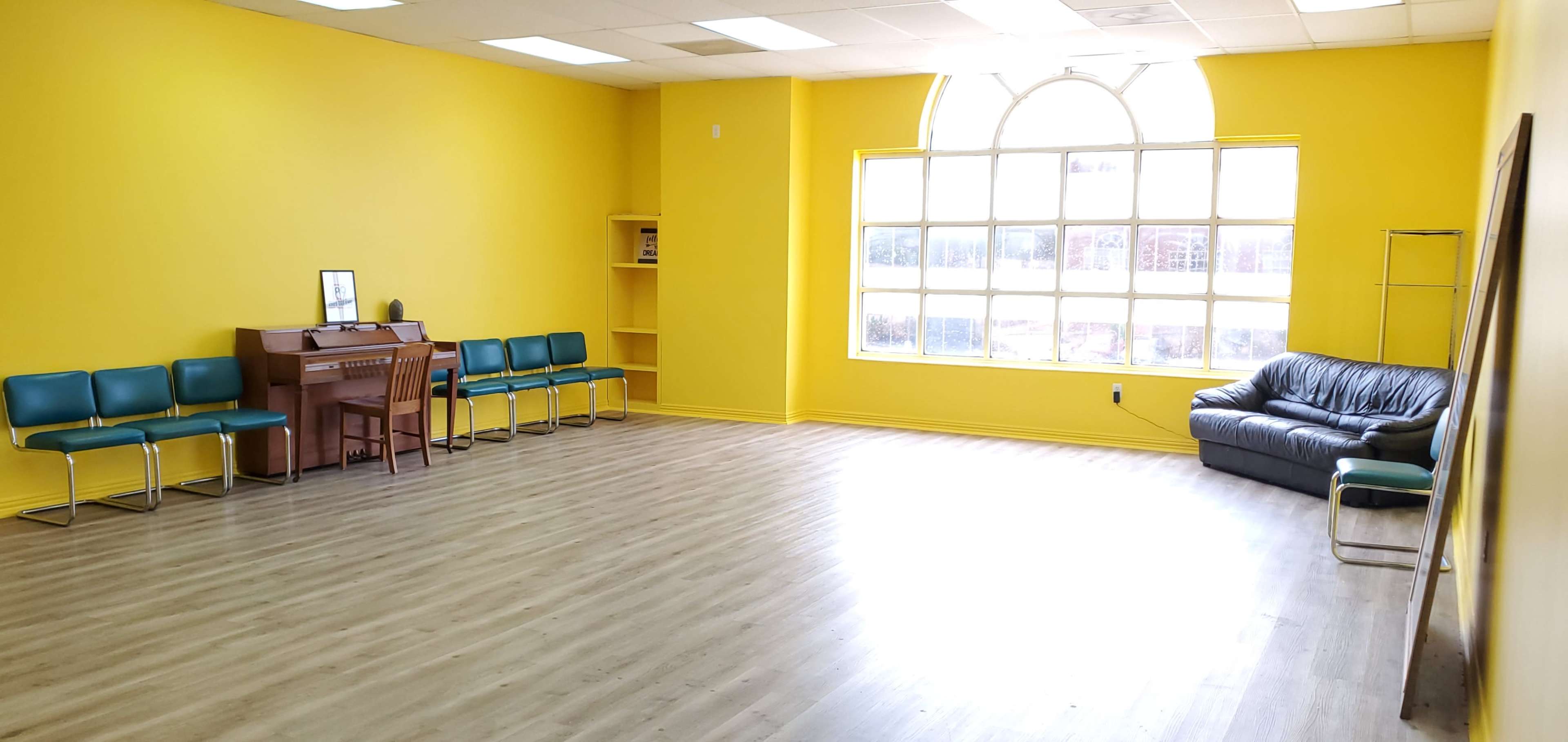 Modern Open Studio for Rehearsals, Classes & Intimate Events Image in Eldridge / West Oaks, Houston, TX
