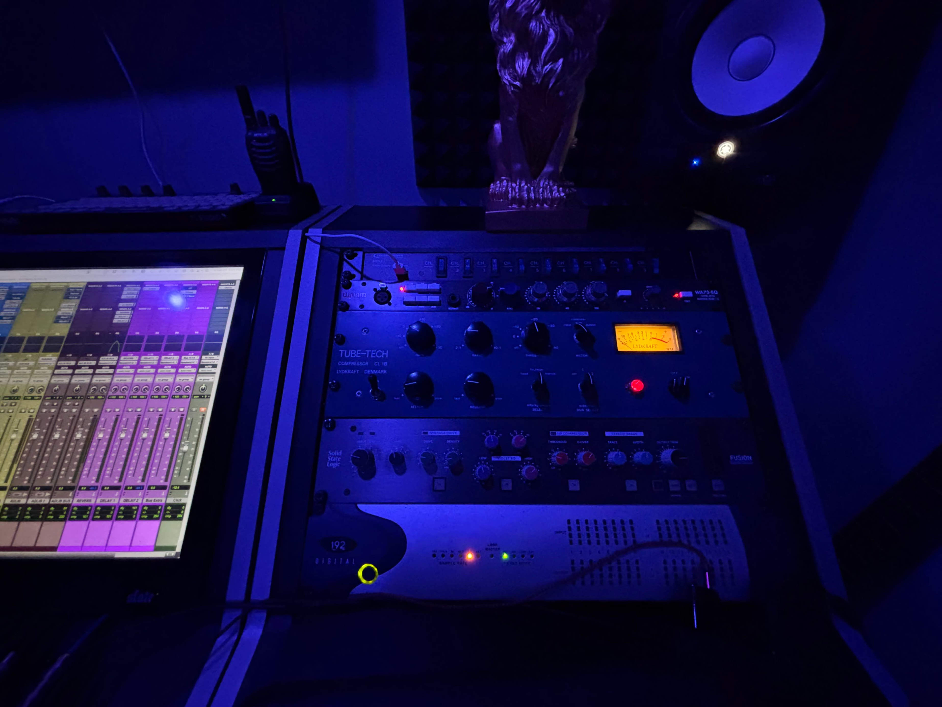 Multi-Room Studio with Industry Standard Equipment Image in Oak Park, Oak Park, MI