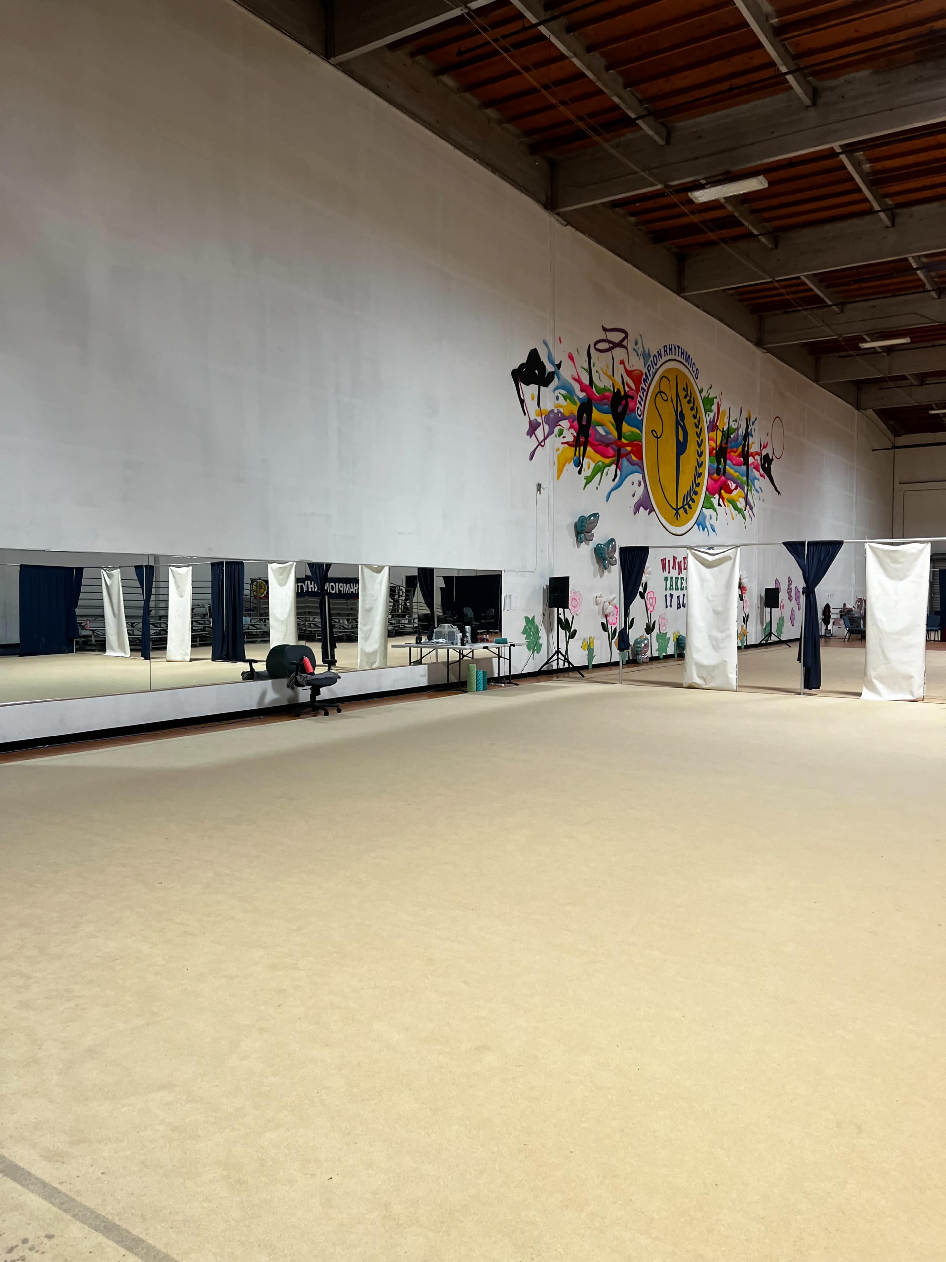Multi-Use Studio with Bleachers, High Ceilings, Dual Flooring – Ideal for Dance, Cheer, Fitness, Gymnastics & More! Image in Miramar, San Diego, CA