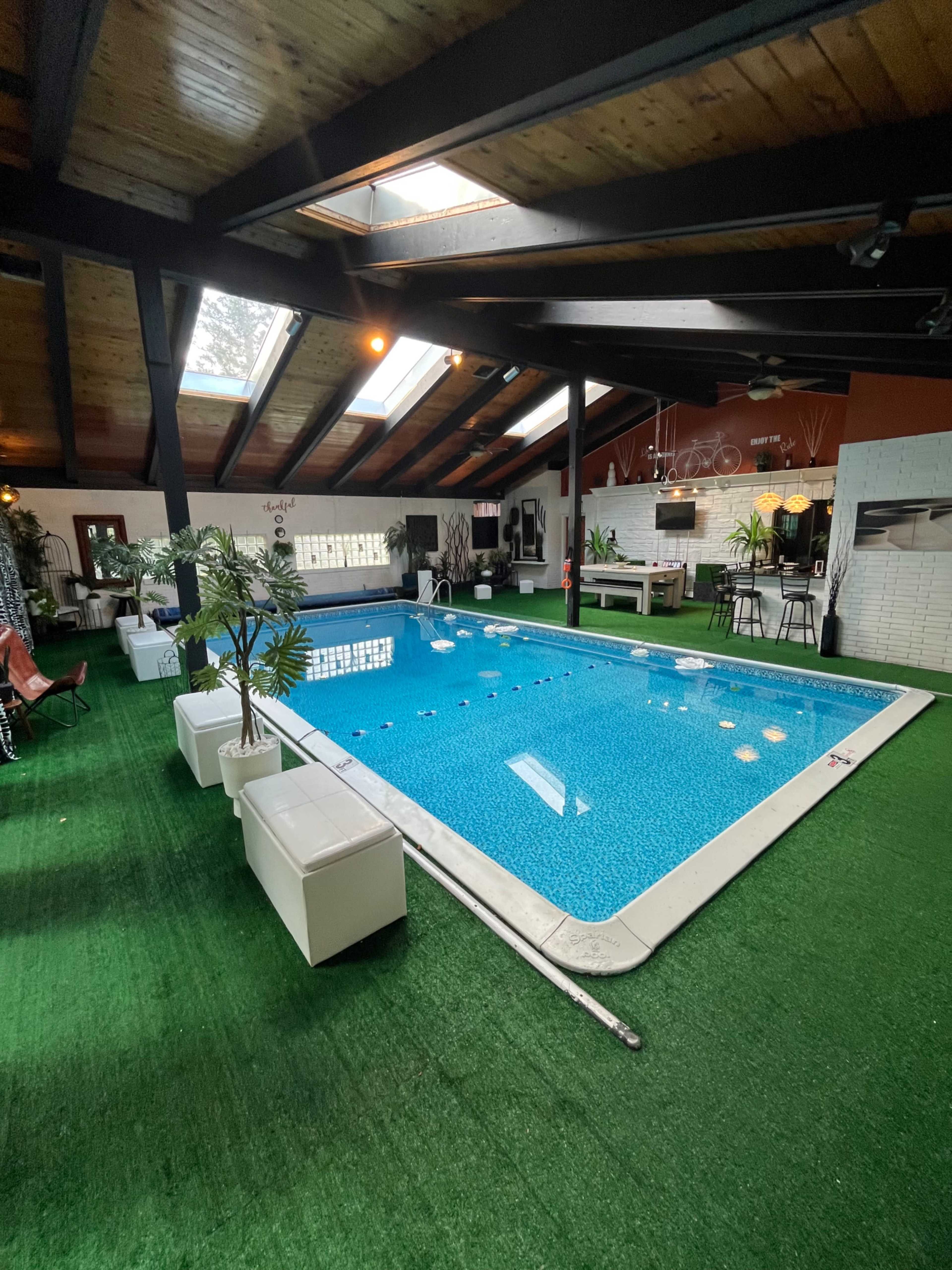 Your Year - Round PRIVATE POOL RETREAT AWAITS YOU! Relax, swim, and unwind in our serene, heated indoor pool (perfect for families, wellness, or small gatherings) available year-round for your Image in Taunton, Taunton, MA