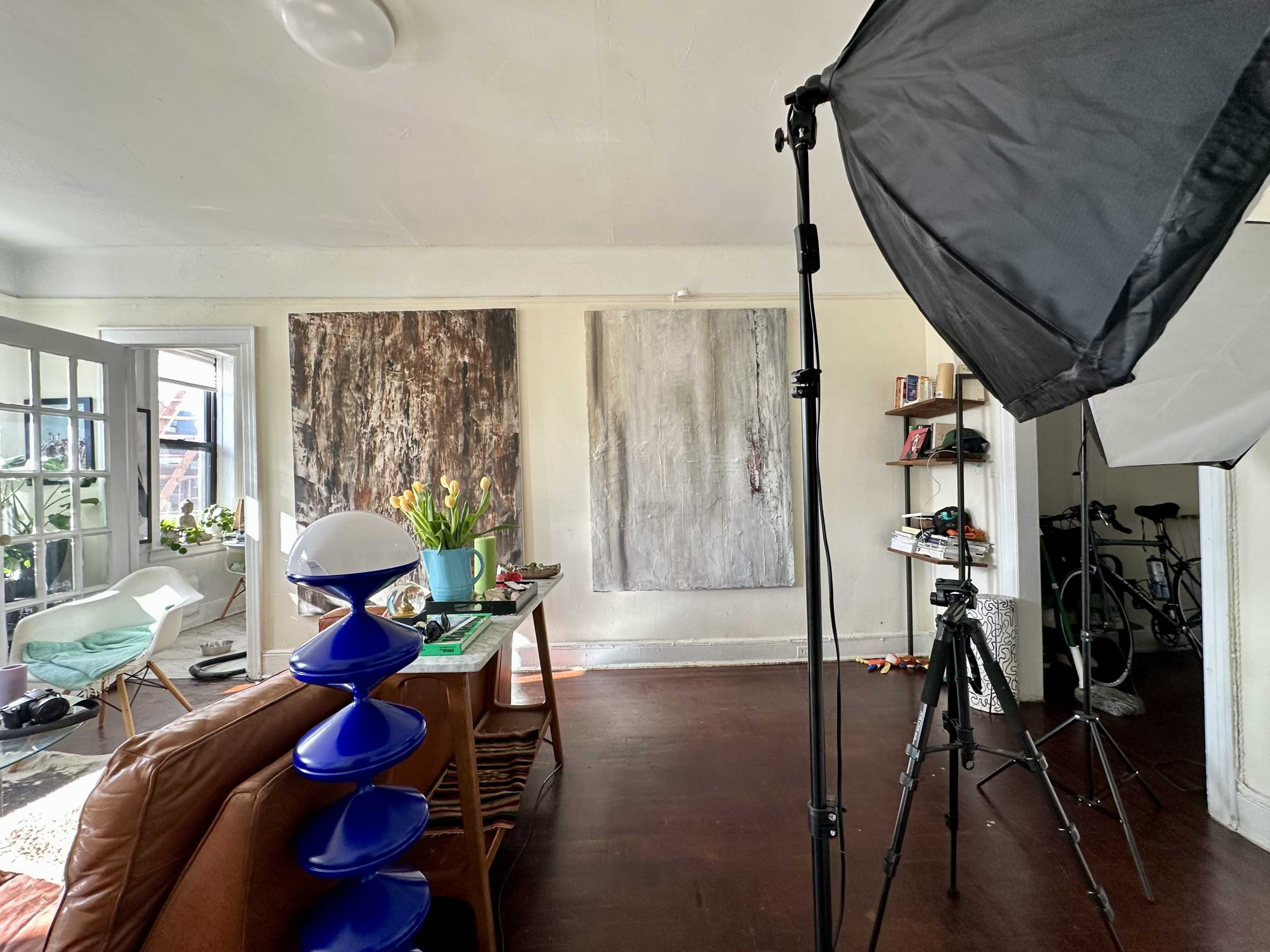 Rustic/farm style apt ideal for shooting and filming with great sun ...