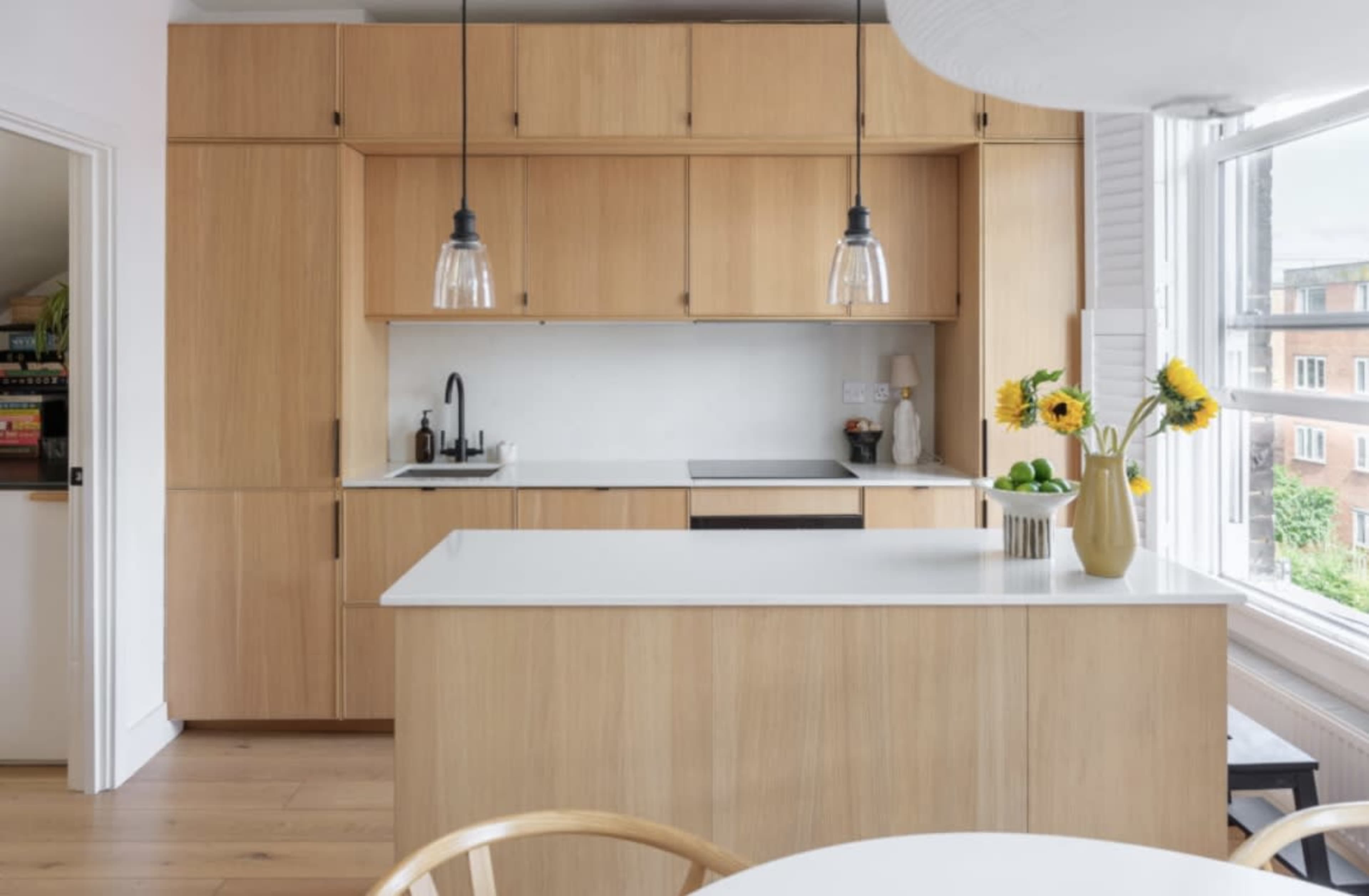 North London open plan kitchen, dining and living room. Image in London, London, ENG