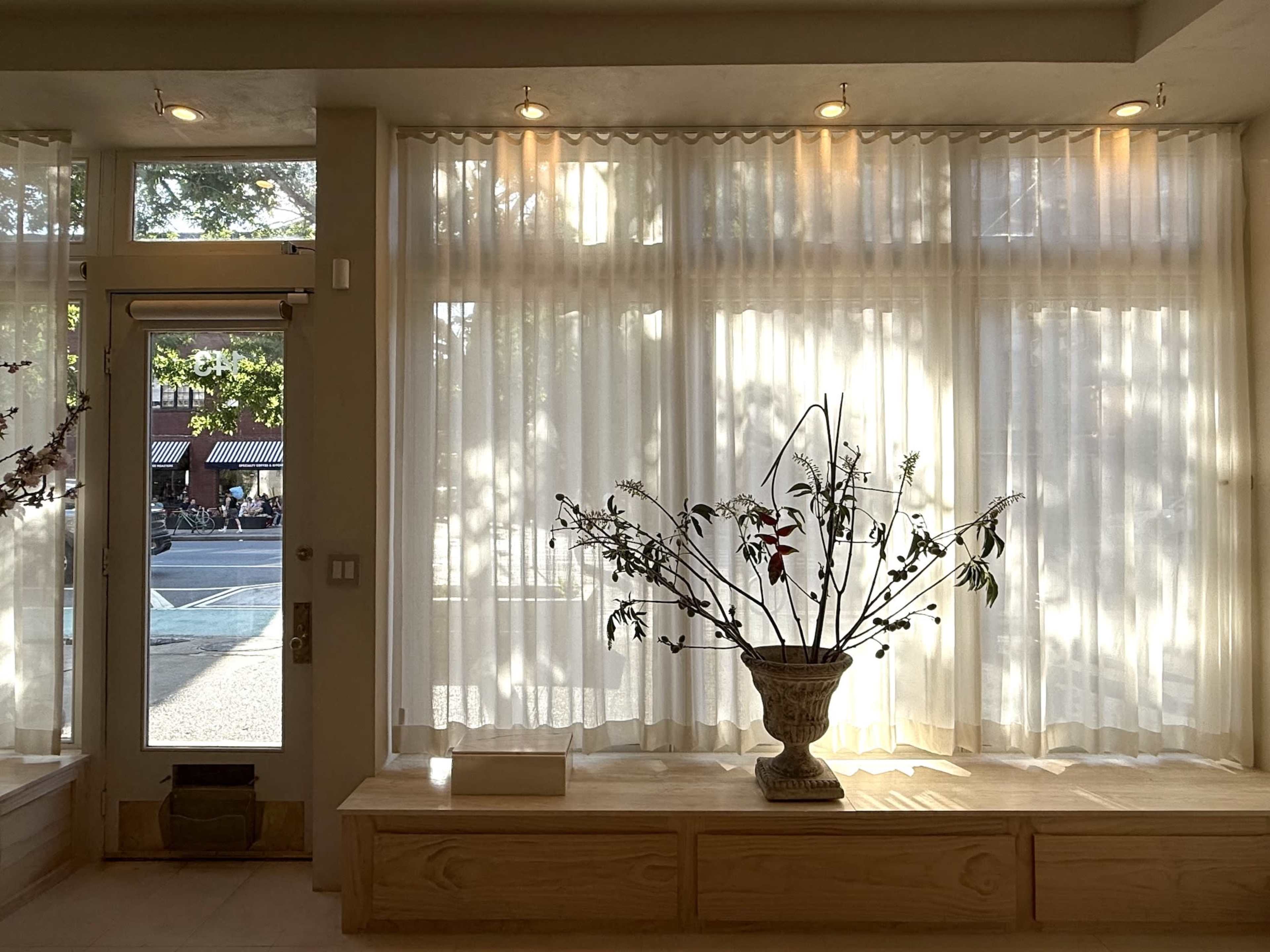 West Village Storefront + Showroom Gallery—Sunlit + Design Led Image in Greenwich Village, New York, NY