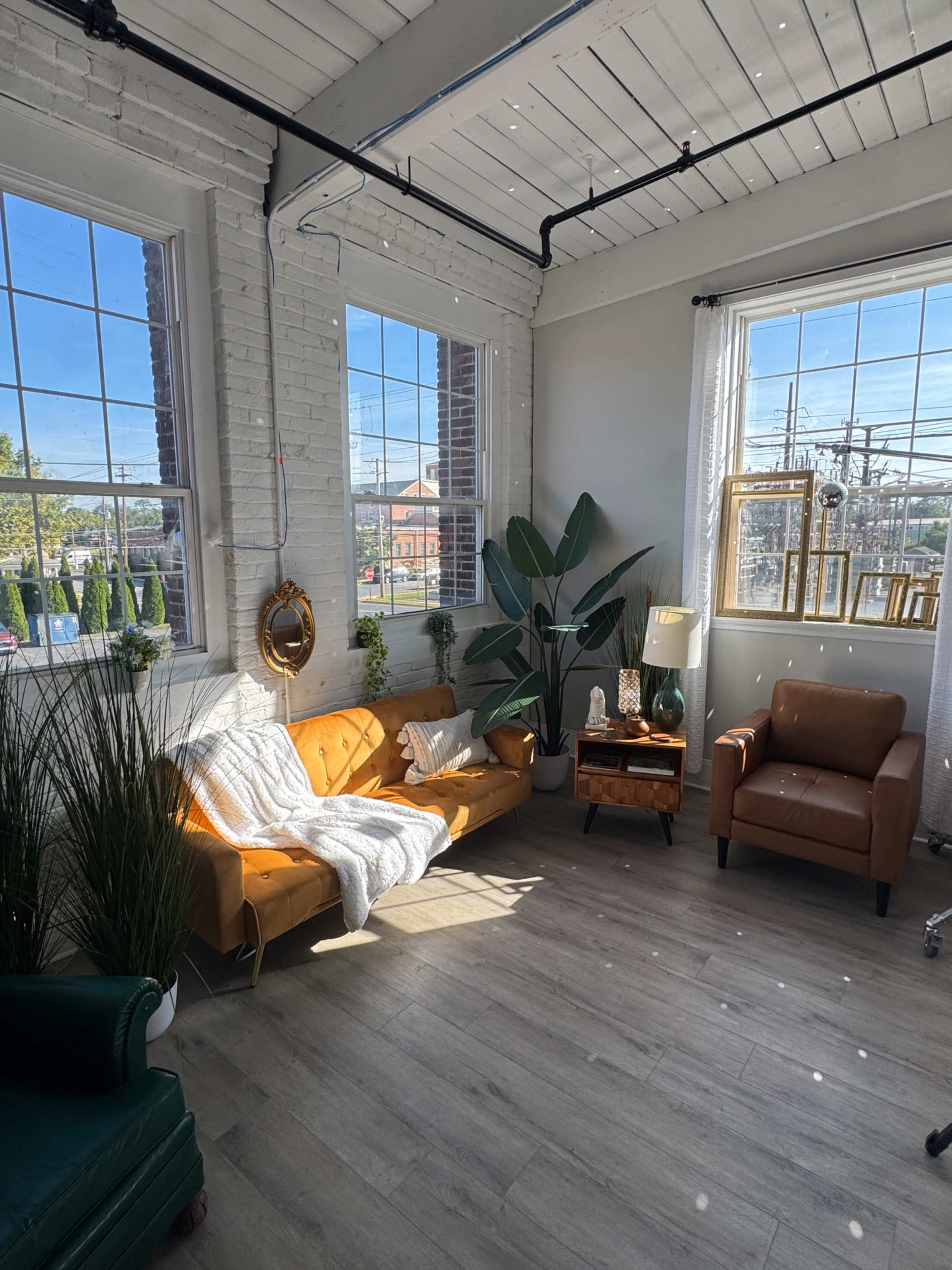 Industrial & Modern Photo/Video Studio Image in Carlisle, Carlisle, PA