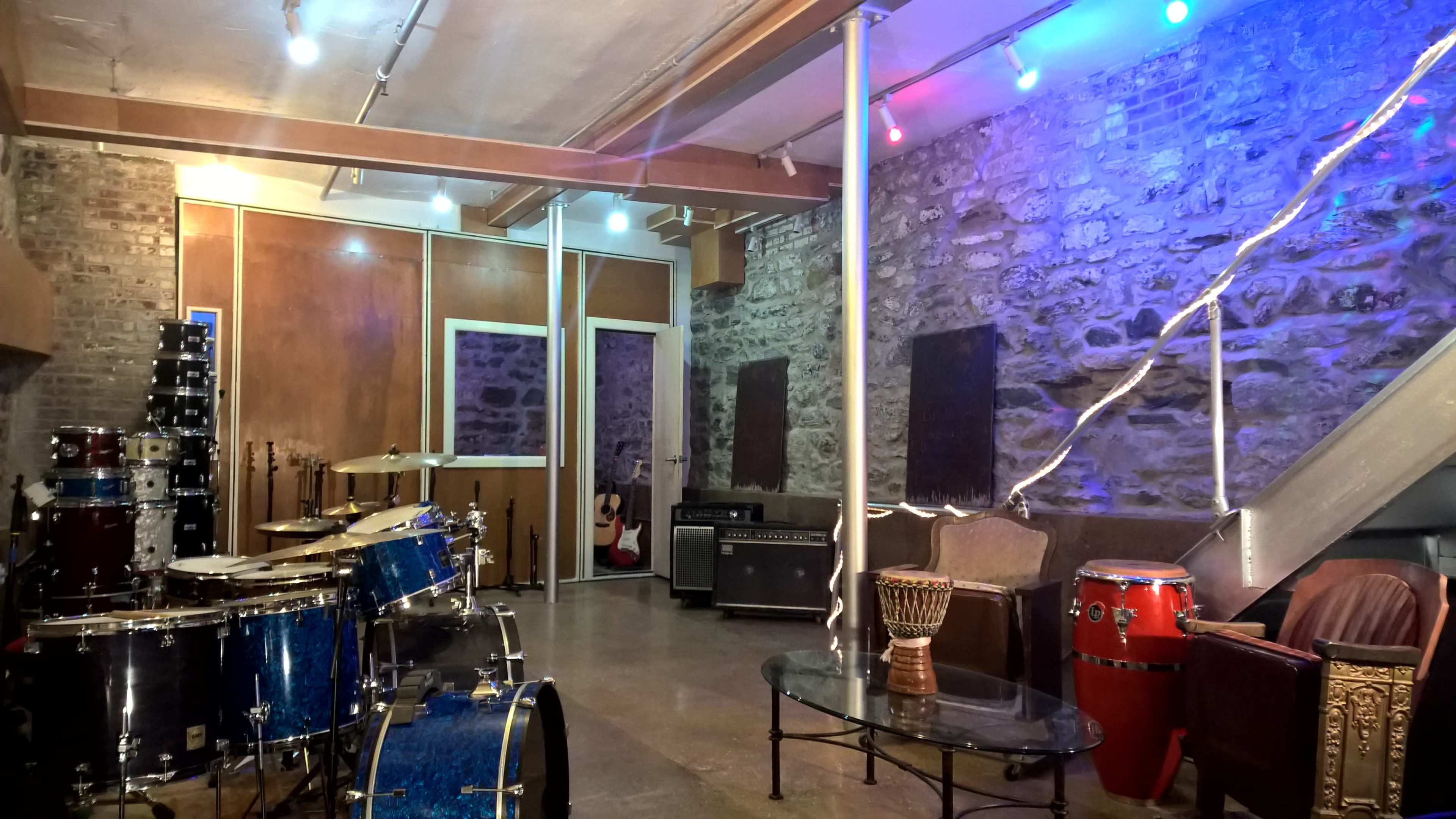 Vibey/Versatile event space - Music, Video, Photo, Meetings. Image in Harlem, New York, NY